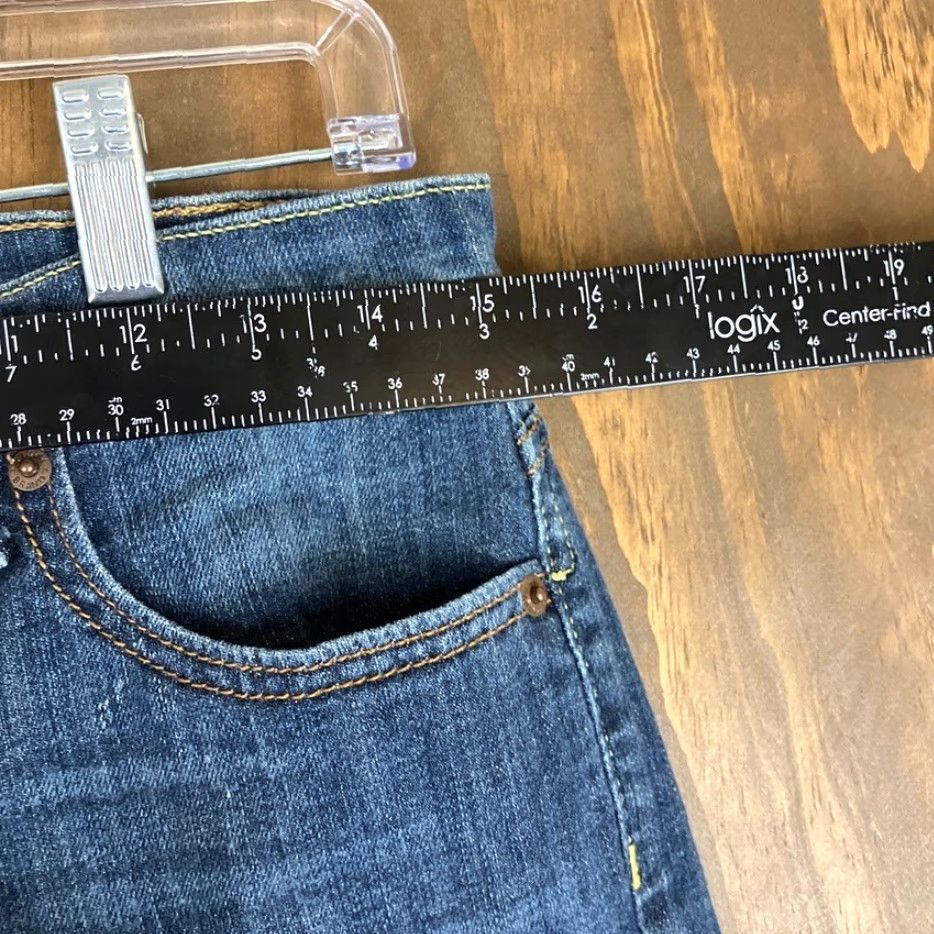 Lucky Brand Lucky Brand Jeans Blue Denim Mid Rise Cropped Stretch 6 30 in Inseam 24 in 5-Pocket Regular Women Cotton Blend Spandex Denim Casual Womens Jeans Size 30" / US 8 / IT 44 - 6 Thumbnail