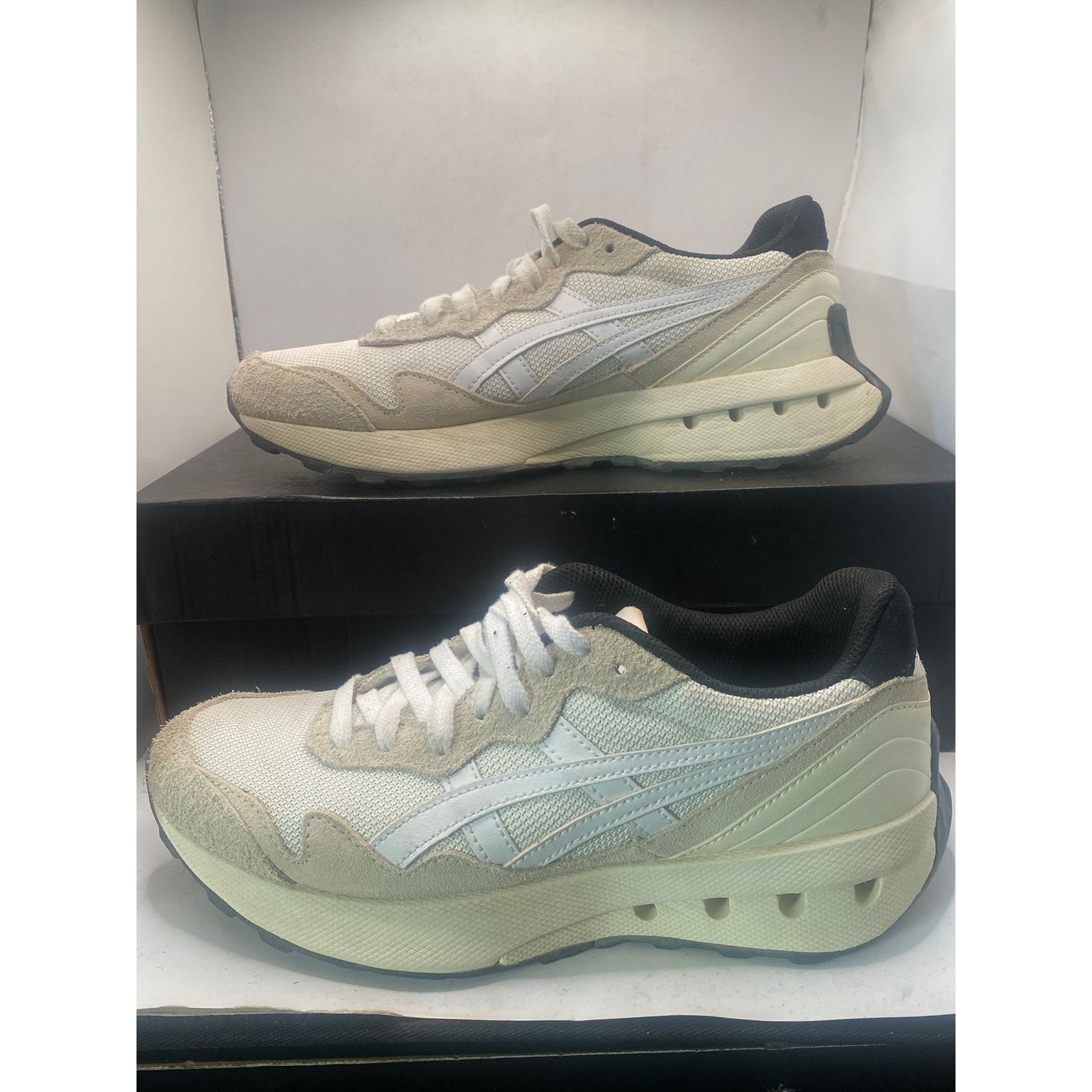 Asics ASICS Jogger X81 'Beige White 1203A346-101 Size M8 W9.5 Size US 8 / IT 38 - 3 Thumbnail