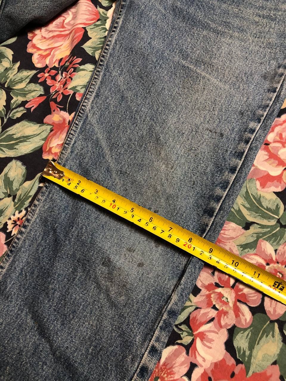 Levi's Vintage Levis 615 Jeans Distressed Denim Size US 31 - 18 Thumbnail