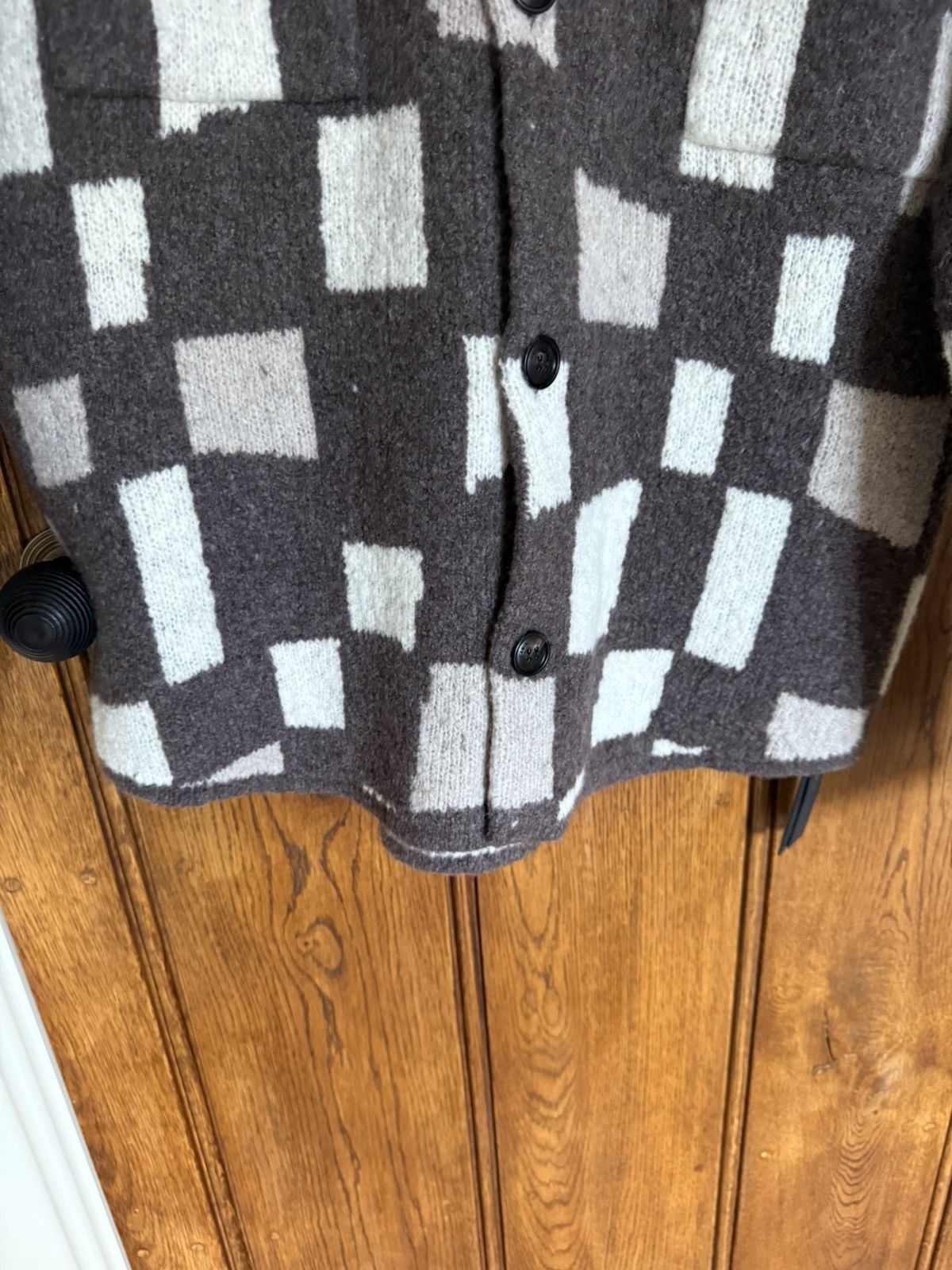 Amiri $1.3k Amiri damier cardigan sweater logo rare grail S Size US S / EU 44-46 / 1 - 15 Thumbnail