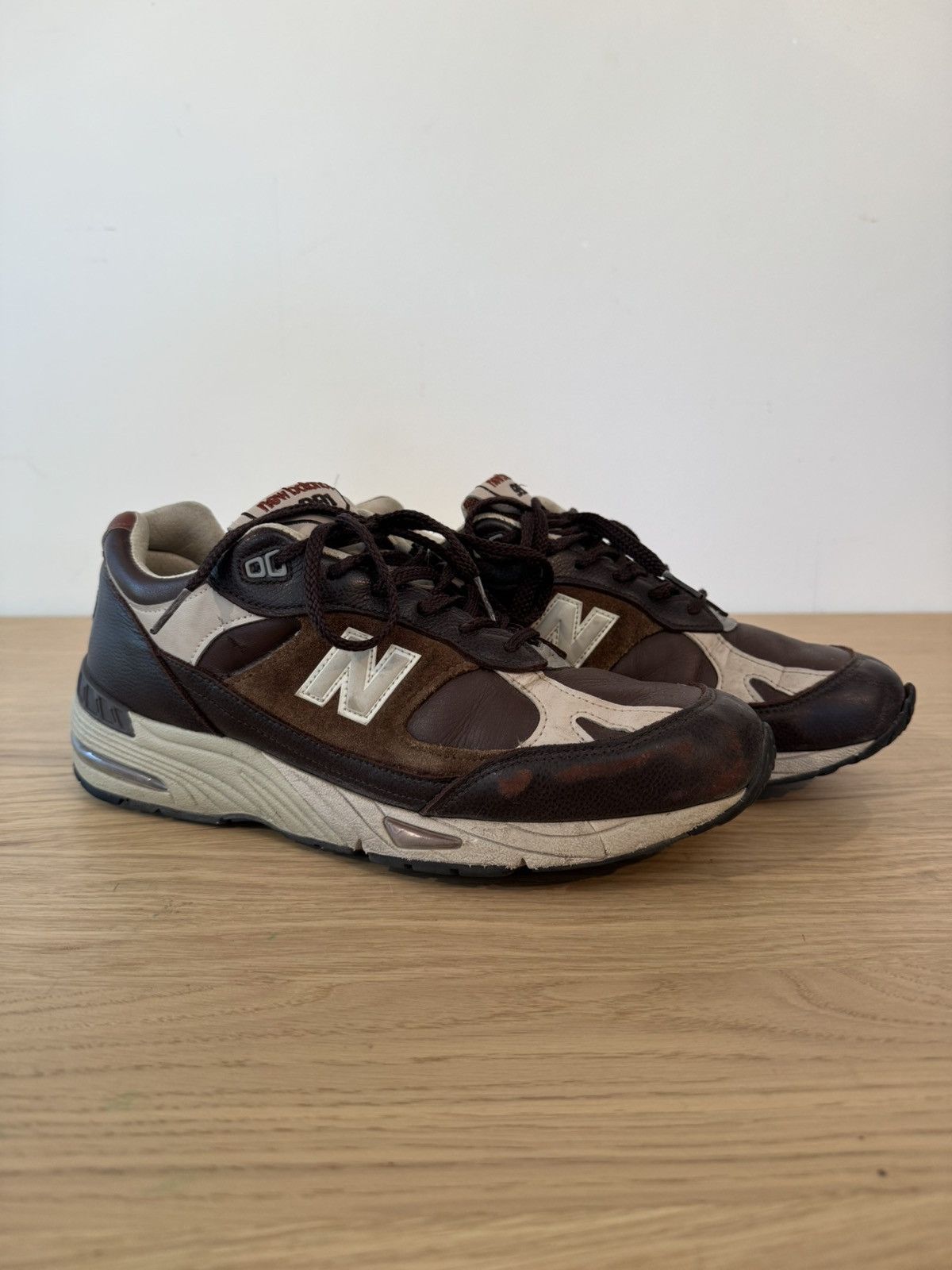 New Balance New Balance 991 Made in England Brown Leather (Mens 11) Size US 11 / EU 44 - 4 Thumbnail