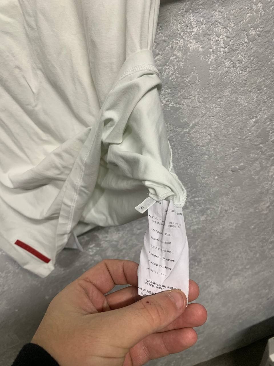 Prada Vintage 2007 Prada Quarter Zip Back Pocket Shortsleeve Size US S / EU 44-46 / 1 - 11 Thumbnail
