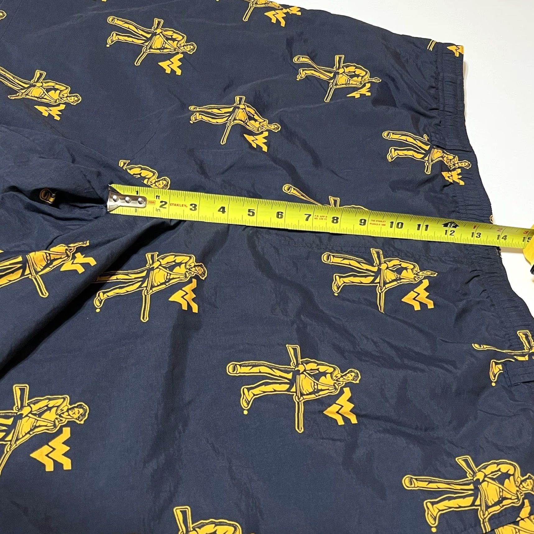 Vintage Columbia PFG Swim Trunks West Virginia Mountaineers Mens 3X Lined Short WVU Blue Beach Outdoor Trunks Mens Size US 39 - 4 Thumbnail