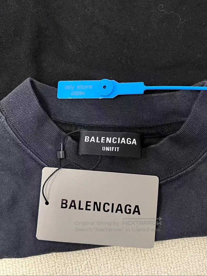Balenciaga Balenciaga Inverted Letter Figure Printed Long Sleeve Crew Size US S / EU 44-46 / 1 - 5 Thumbnail