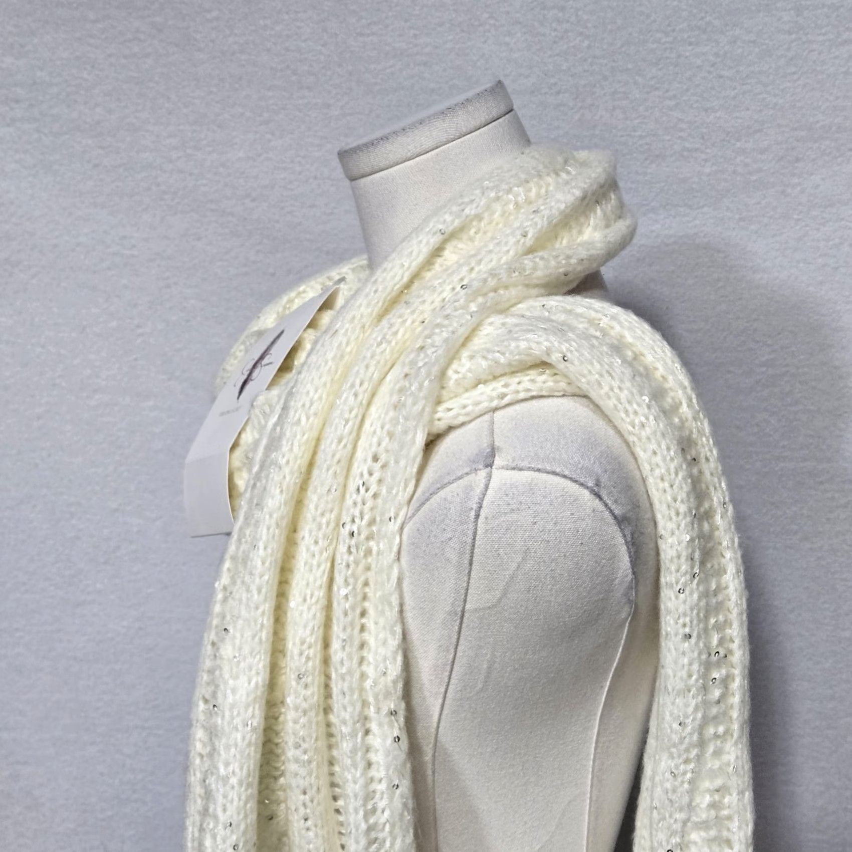 Jessica Simpson Jessica Simpson Scarf Womens One Size White Knit Oblong Sequin Winter Warm Size ONE SIZE - 3 Thumbnail