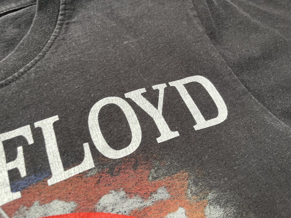 Band Tees × Vintage Vintage Pink Floyd Dark side of the moon t-shirts Size US S / EU 44-46 / 1 - 8 Thumbnail