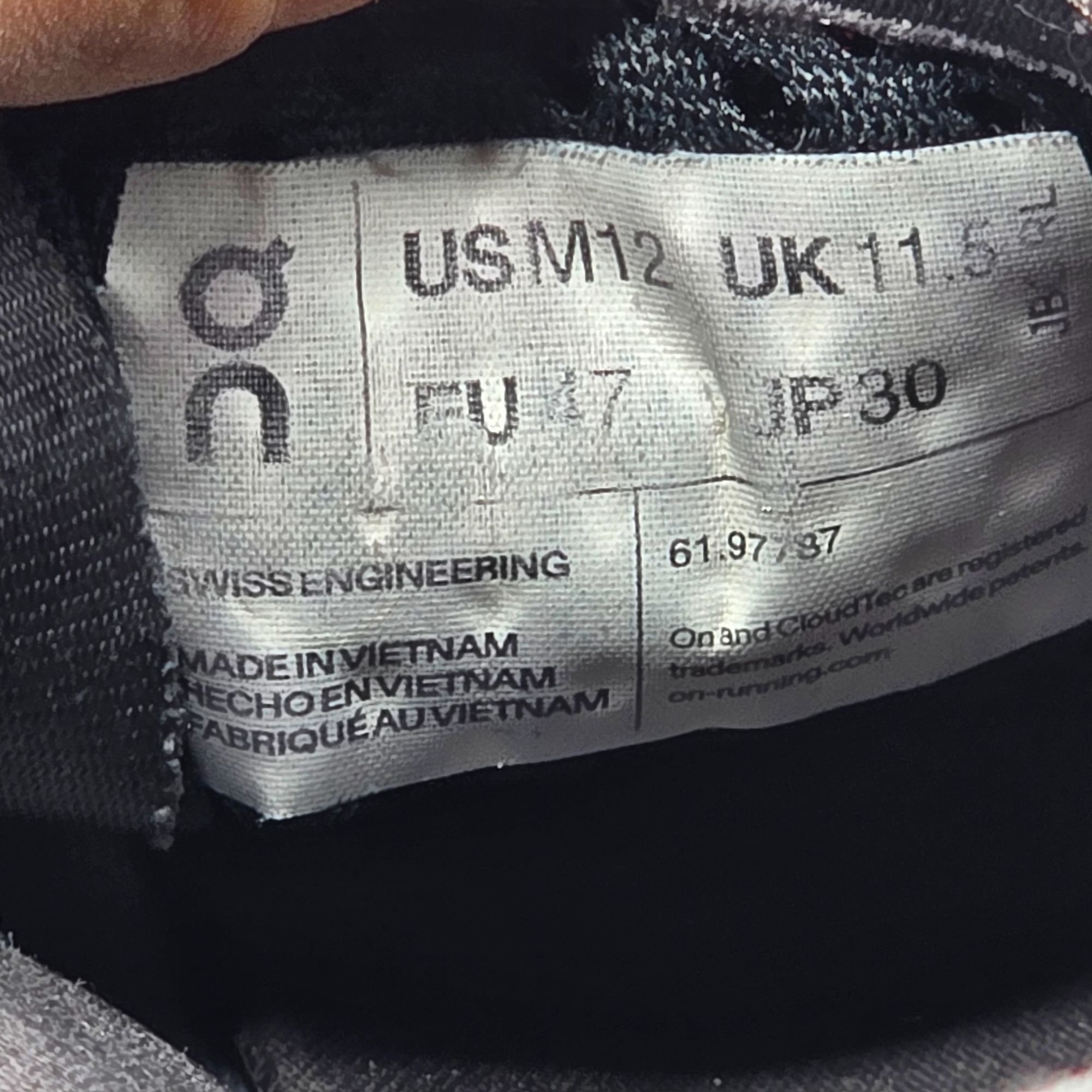 On On Cloud Cloudmonster Mens Size 12 Gray Athletic Shoes Runni Size US 12 / EU 45 - 7 Thumbnail