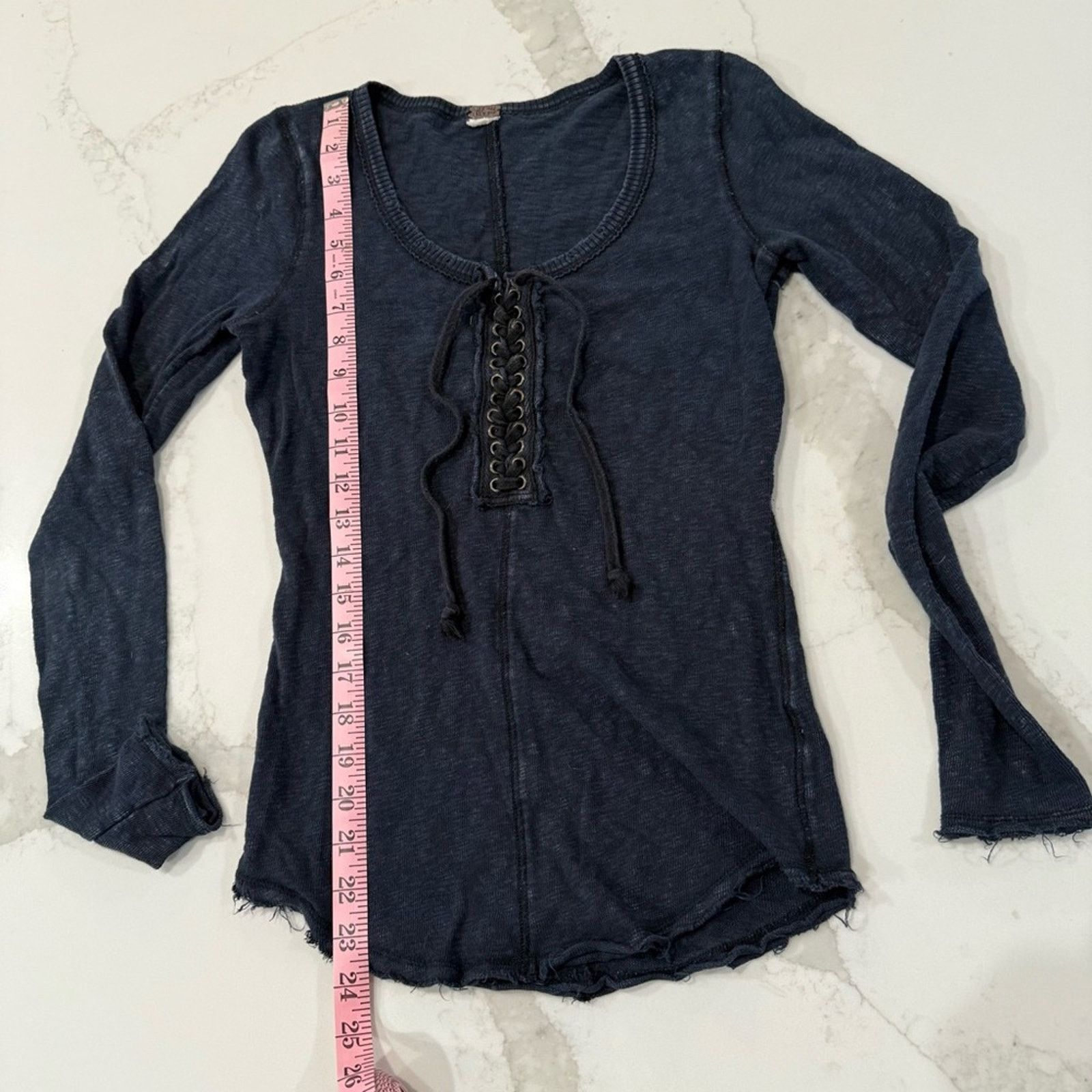 Free People We The Free LaceUp Long Sleeve Distressed Shirt Womens Small Size S / US 4 / IT 40 - 5 Thumbnail