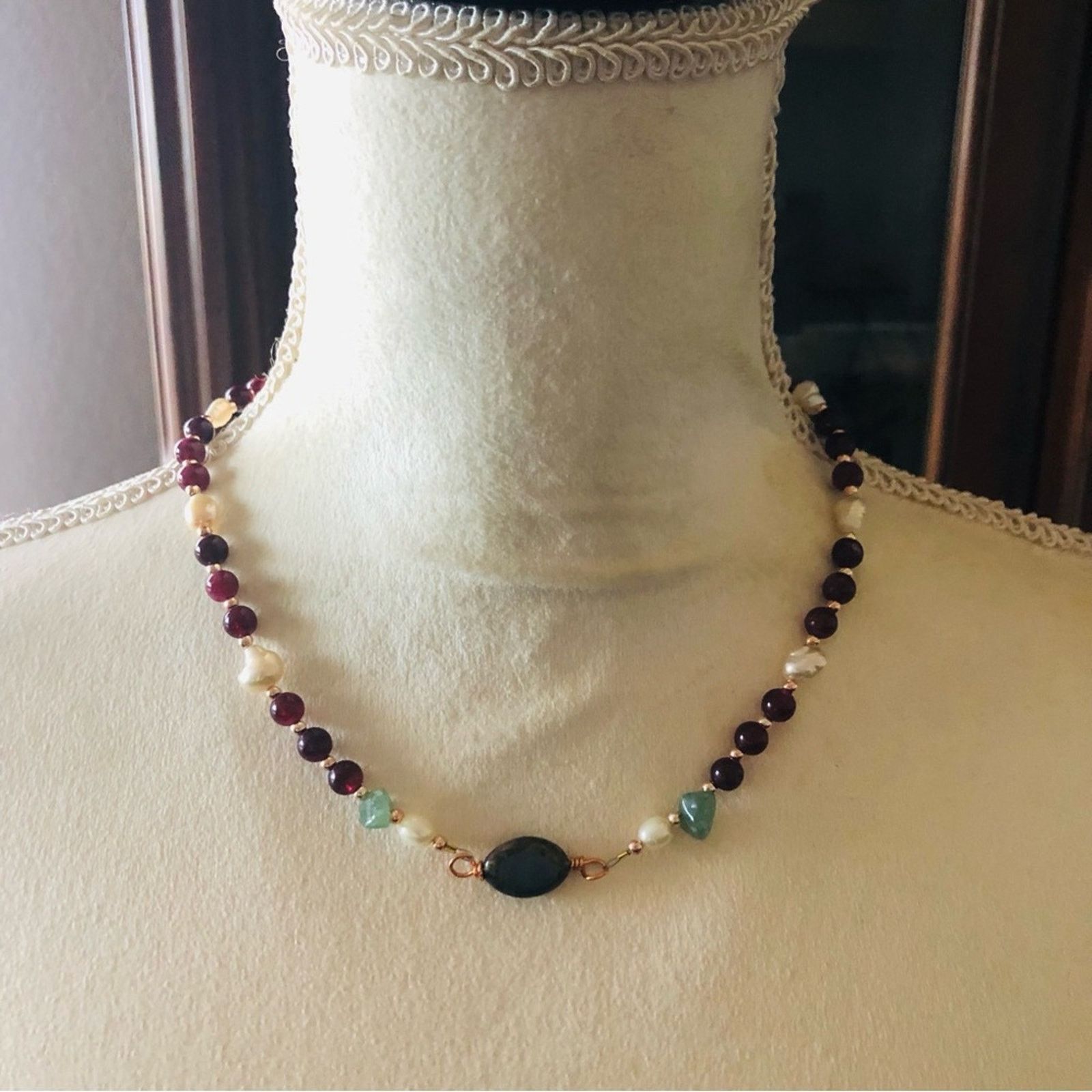 Handmade Handcrafted elegant genuine almandine garnet pearl necklace Size ONE SIZE - 2 Thumbnail