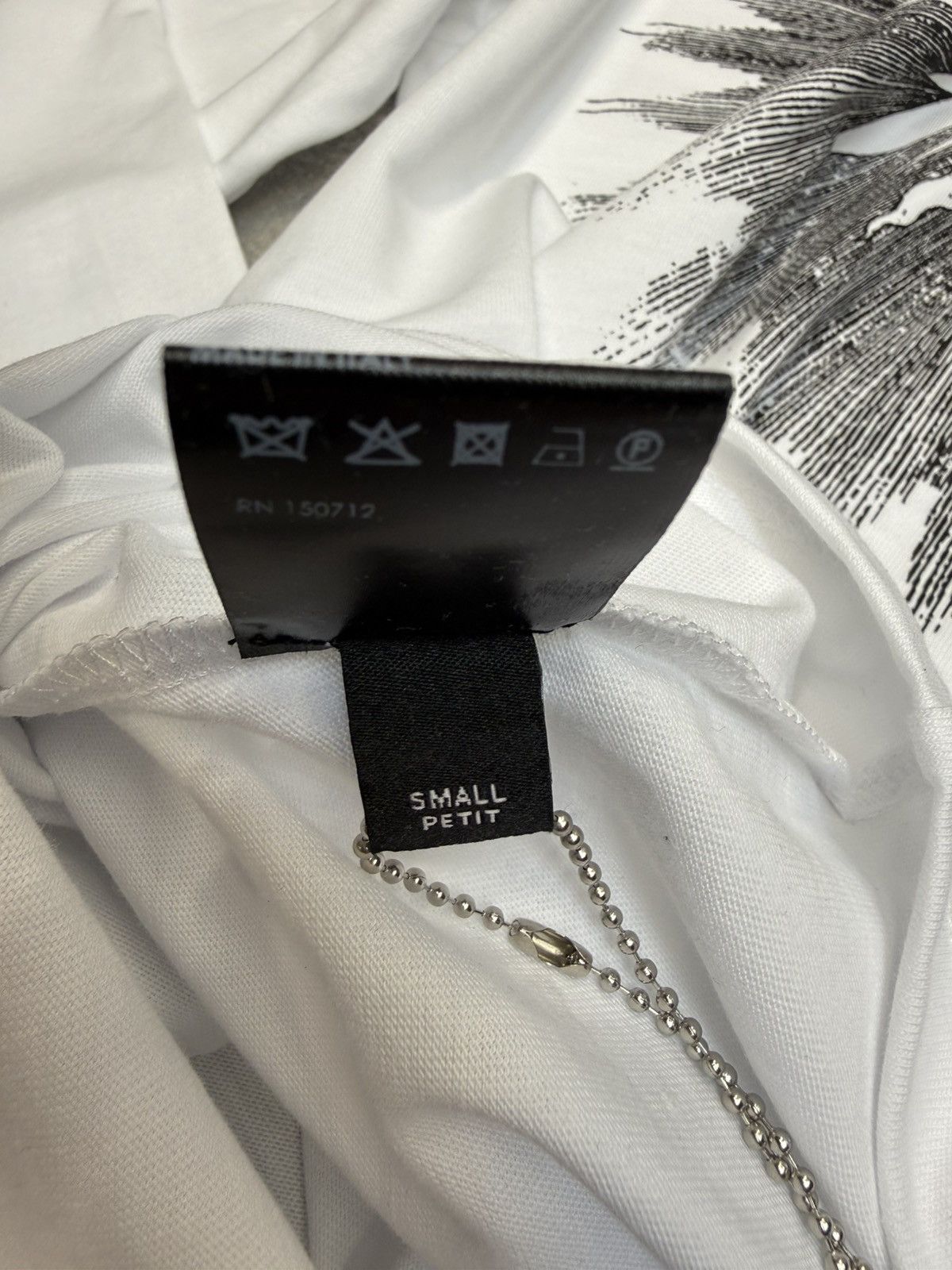Amiri Amiri Sun L/S Tee White. size S. bnwt. rrp £525 Size US S / EU 44-46 / 1 - 8 Thumbnail