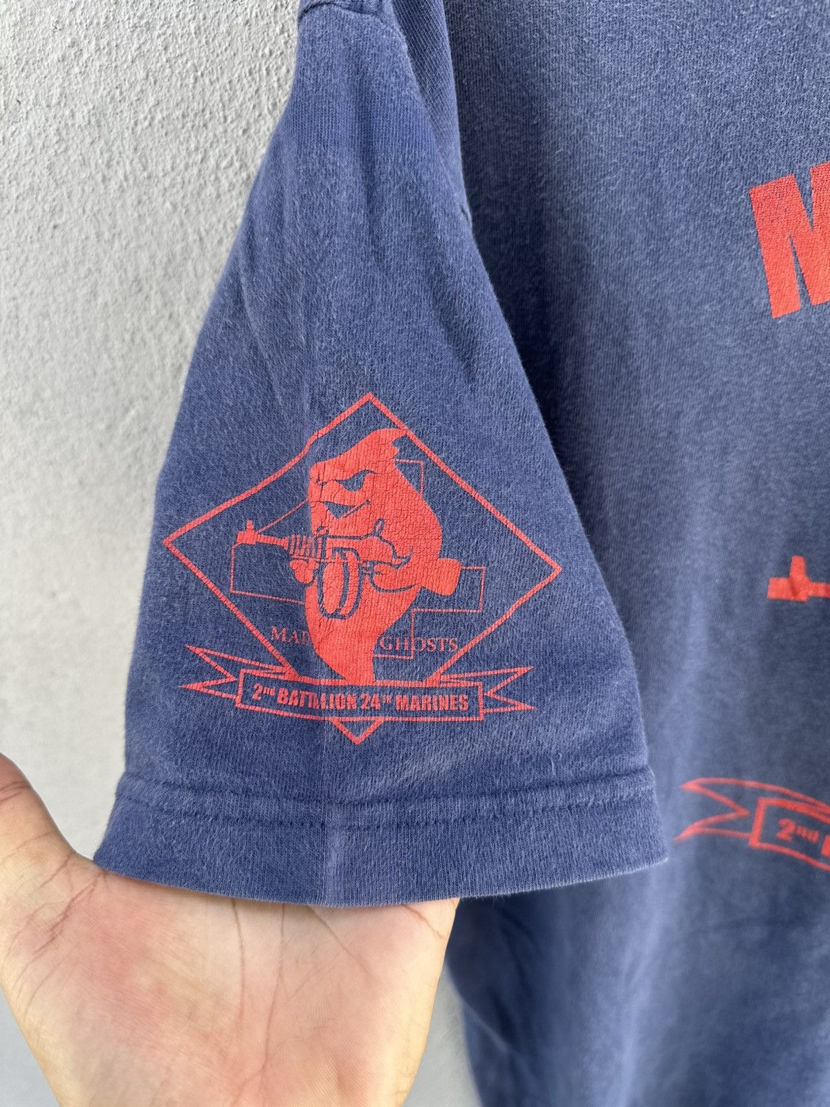Army Of Me Thrashed Vintage Mad Ghosts U S Marine Corps Sun Faded Tee Size US L / EU 52-54 / 3 - 5 Thumbnail