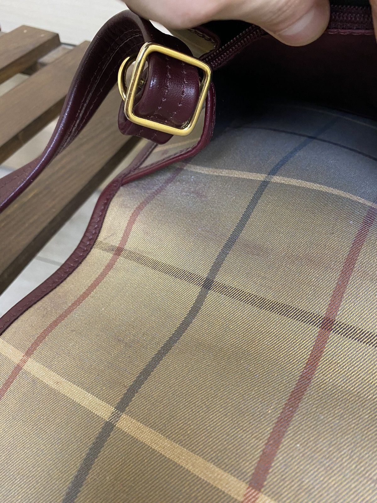 Burberry Vintage Burberry Canvass Check Messenger Bag Real Leather Size ONE SIZE - 11 Thumbnail