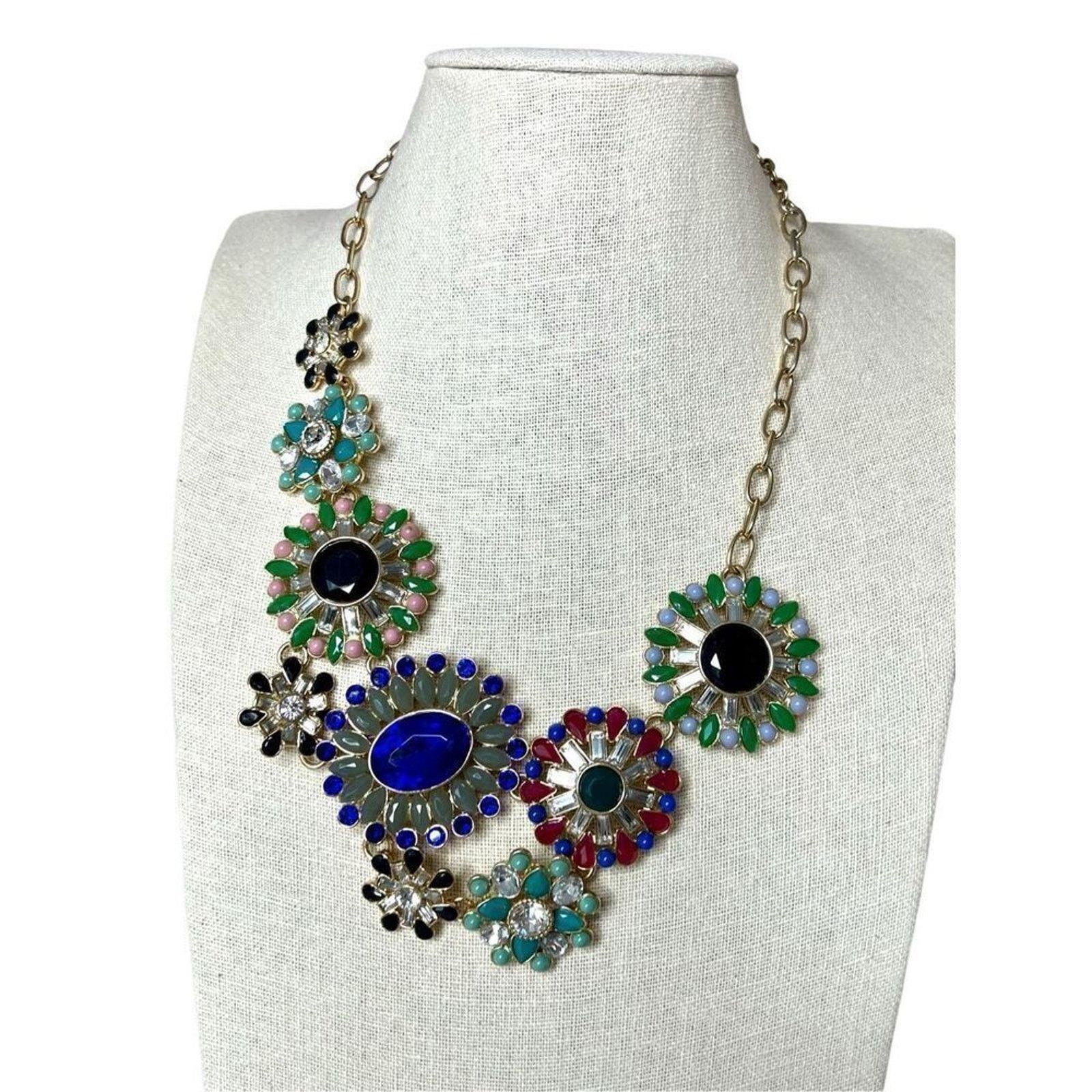 J.Crew J. Crew HTF Statement Cluster Medallion Gold Tone Necklace Size ONE SIZE - 2 Thumbnail