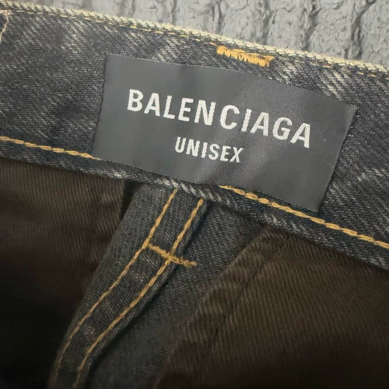 Balenciaga Balenciaga Tape tape masking paper zipper to make old coat Size US XXS / EU 40 - 3 Thumbnail
