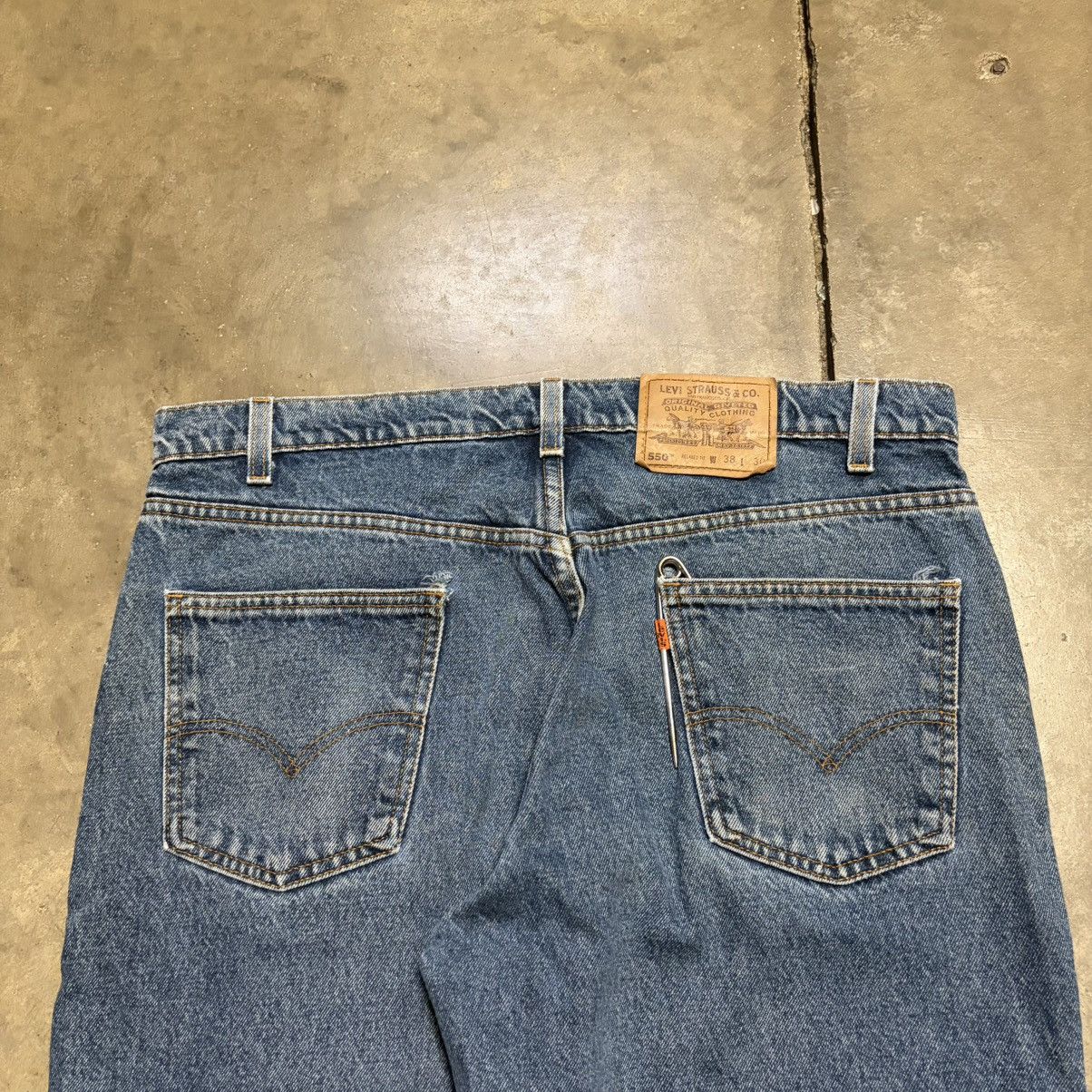 Levi's Vintage Levis 550 Orange Tab Jeans Relaxed Fit Denim 90s USA Size US 38 / EU 54 - 15 Thumbnail
