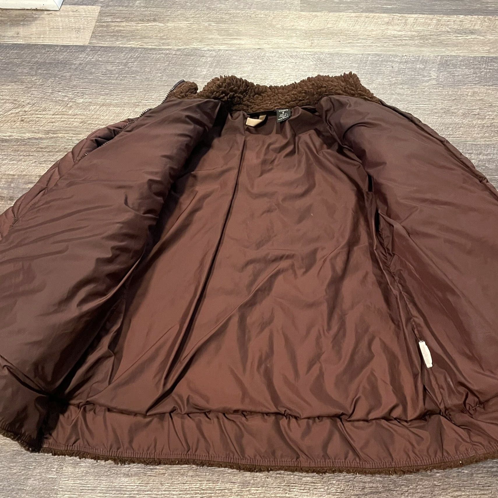 Patagonia VINTAGE Patagonia Quilted Jacket Sherpa Trim Jacket Burgundy Brown USA Made Size S / US 4 / IT 40 - 4 Thumbnail