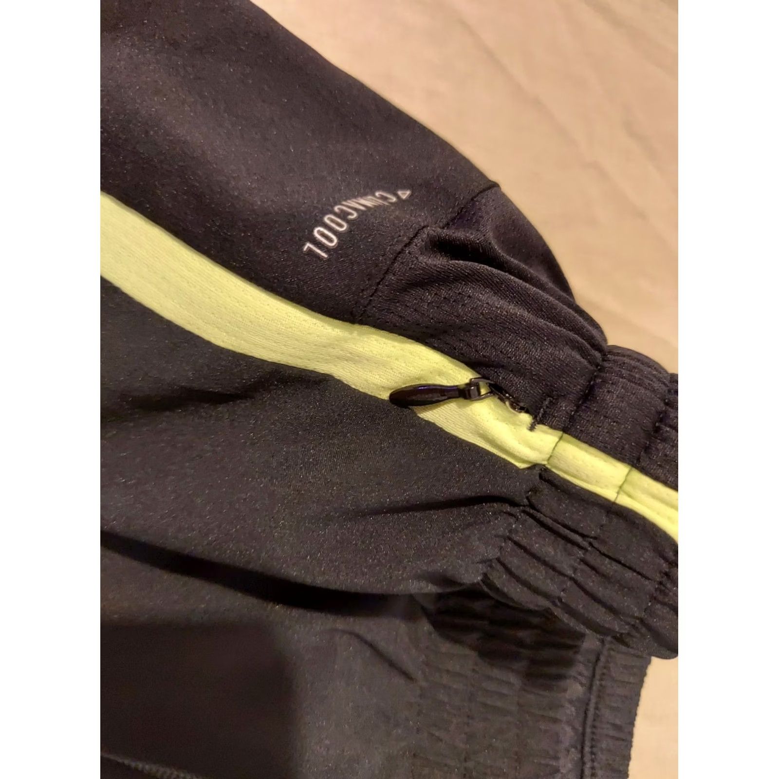 Adidas Mens adidas Medium Black Athletic Shorts Gym Workout Running Size US 31 - 3 Thumbnail