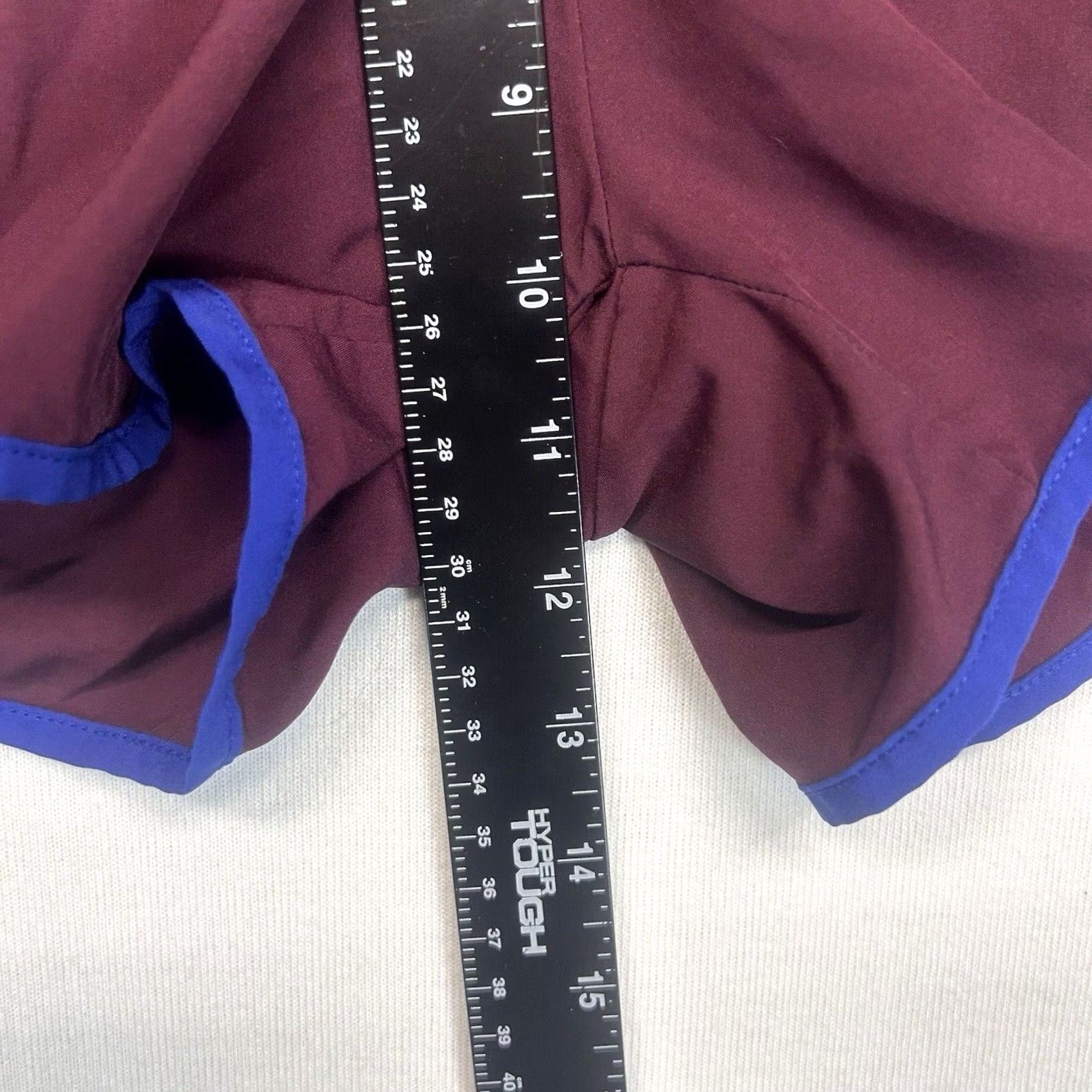Champion Champion Womens Small Running Shorts Maroon Athletic Casual Gym Yoga Shirt? Size 28" / US 6 / IT 42 - 7 Thumbnail