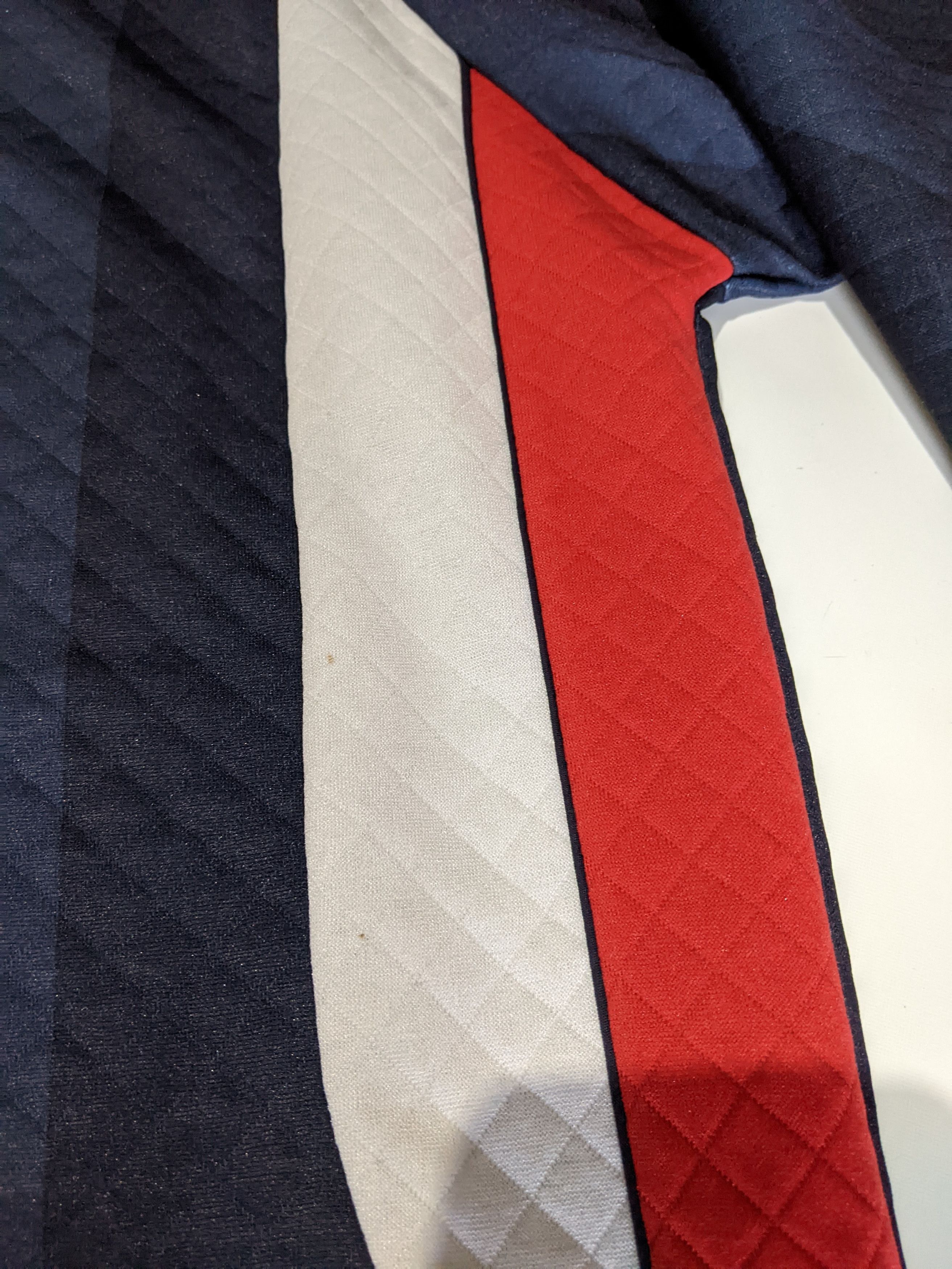 Umbro England 1997-98 Away Goalkeeper seaman football shirt Size US S / EU 44-46 / 1 - 7 Thumbnail