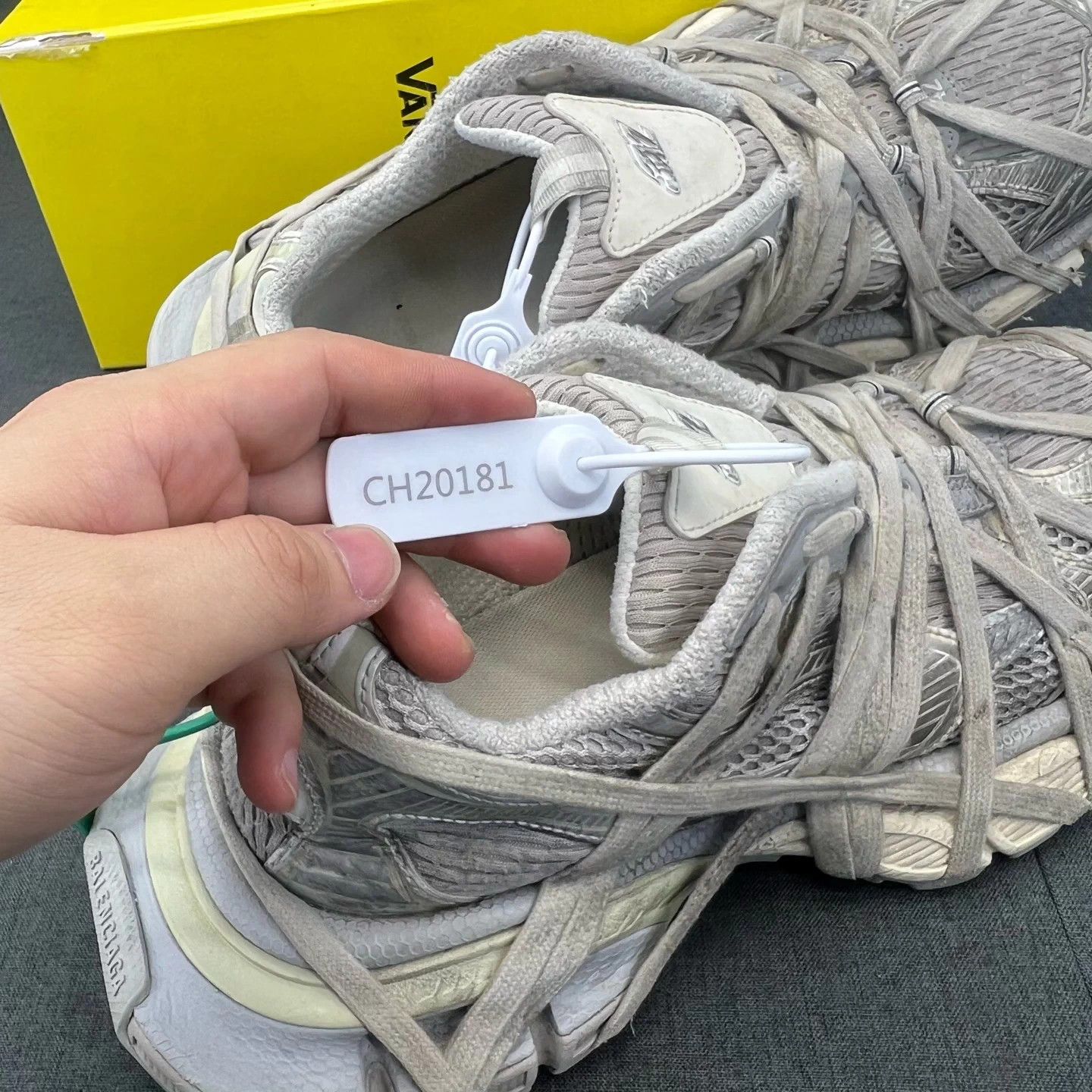 Balenciaga Balenciaga 3XL Crazy Strap Gray EU42 New Size US 9 / EU 42 - 9 Thumbnail