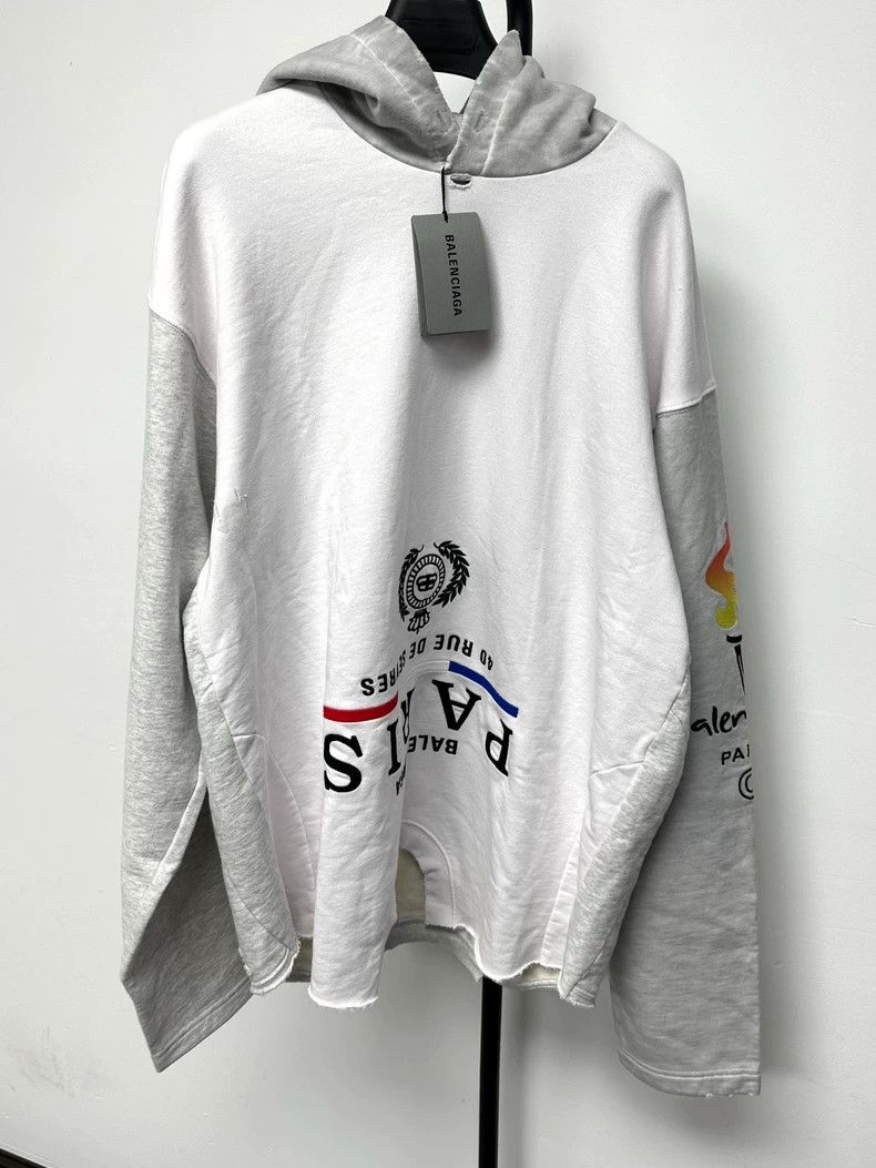 Balenciaga Balenciaga size 2 FW22 reverse monogram pullover hoodie Size US M / EU 48-50 / 2 - 1 Thumbnail