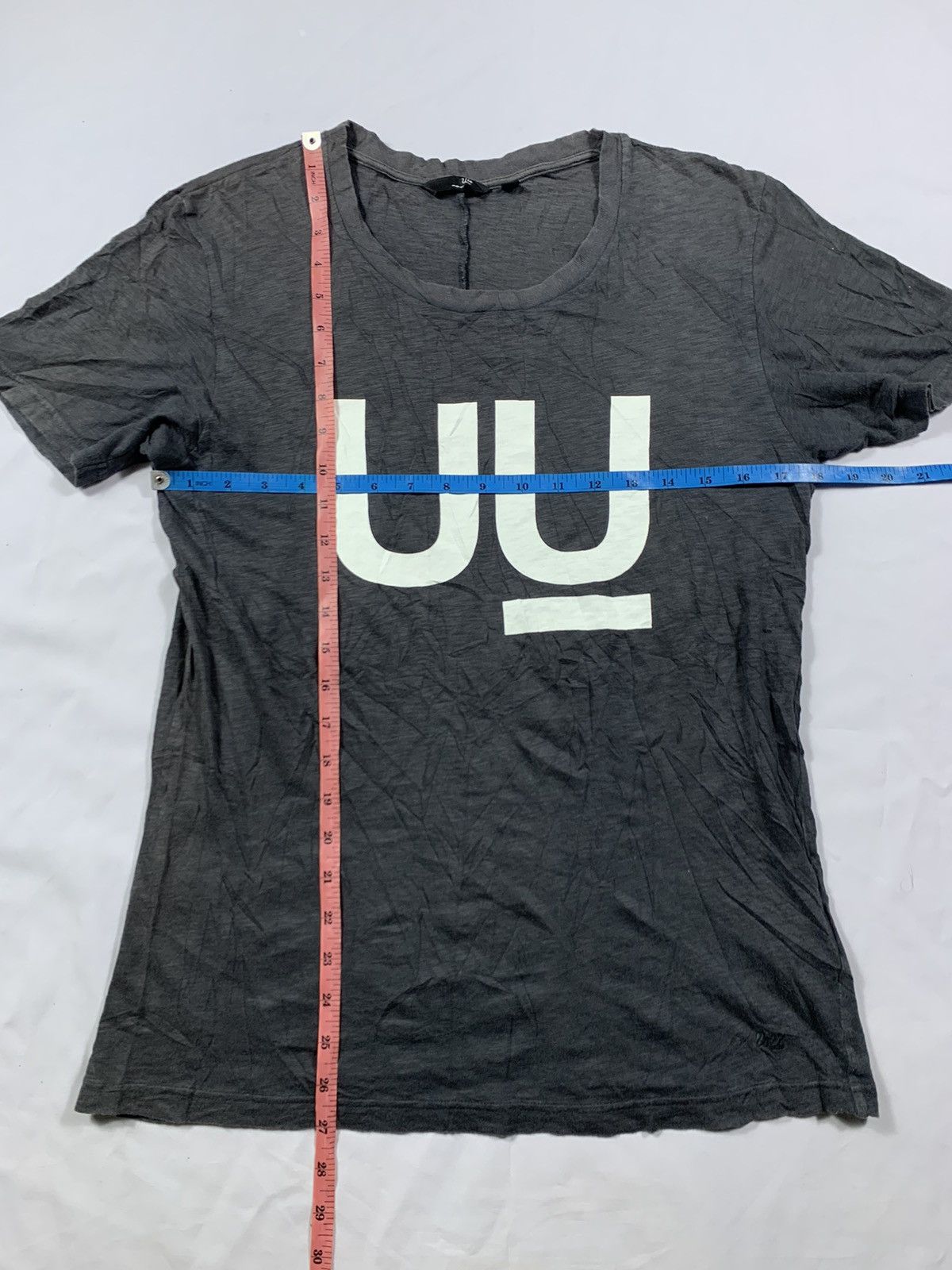 Undercover × Uniqlo Uniqlo Undercover tee Size US S / EU 44-46 / 1 - 8 Thumbnail