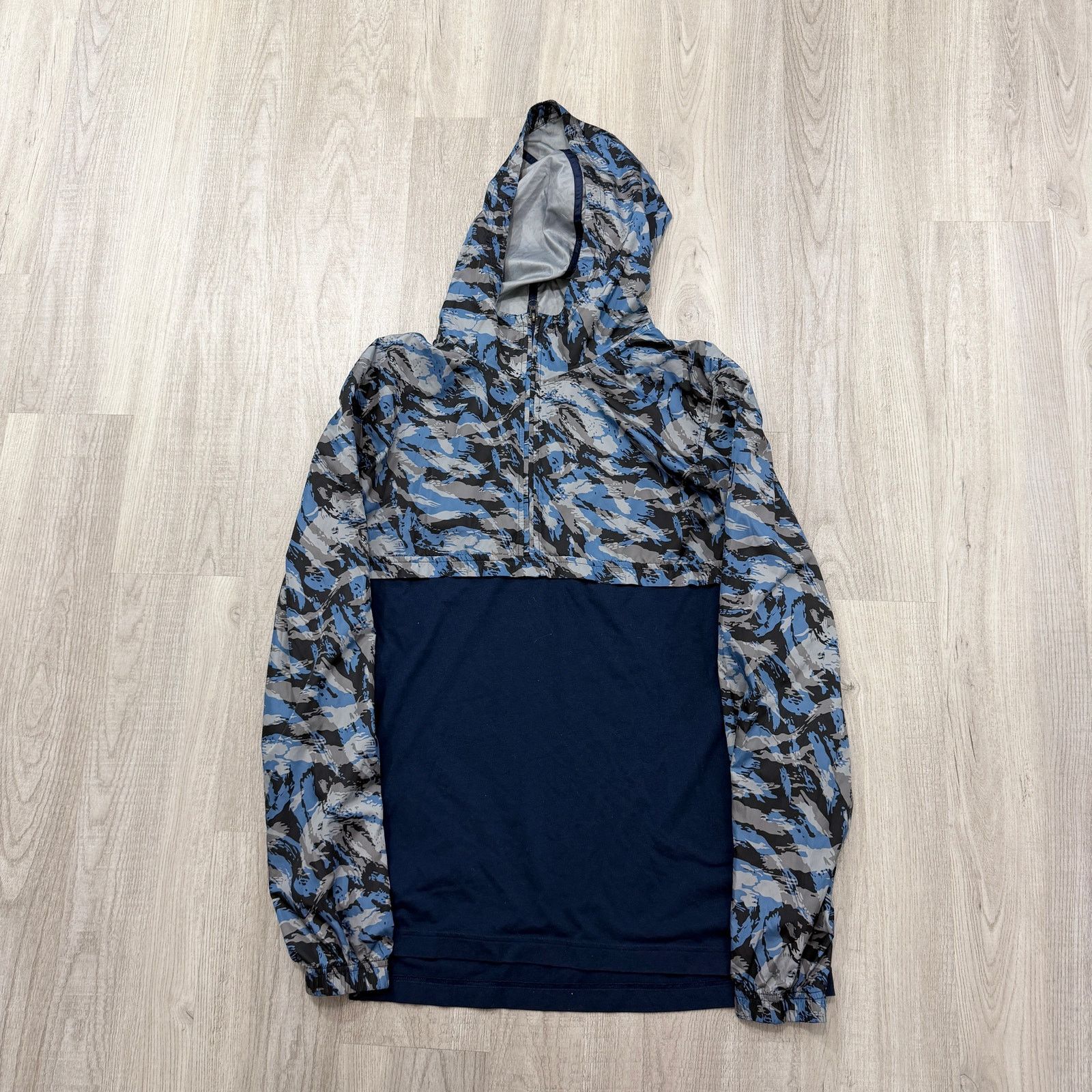 Under Armour Under Armour Anorak Jacket Men's Large Blue Camo Lightweight Size US L / EU 52-54 / 3 - 1 Thumbnail