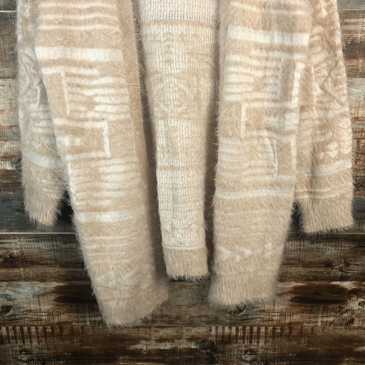 Japanese Brand DL Denifits Navajo fur shaggy mohair Cardigan Knitwear #C333 Size L / US 10 / IT 46 - 6 Thumbnail