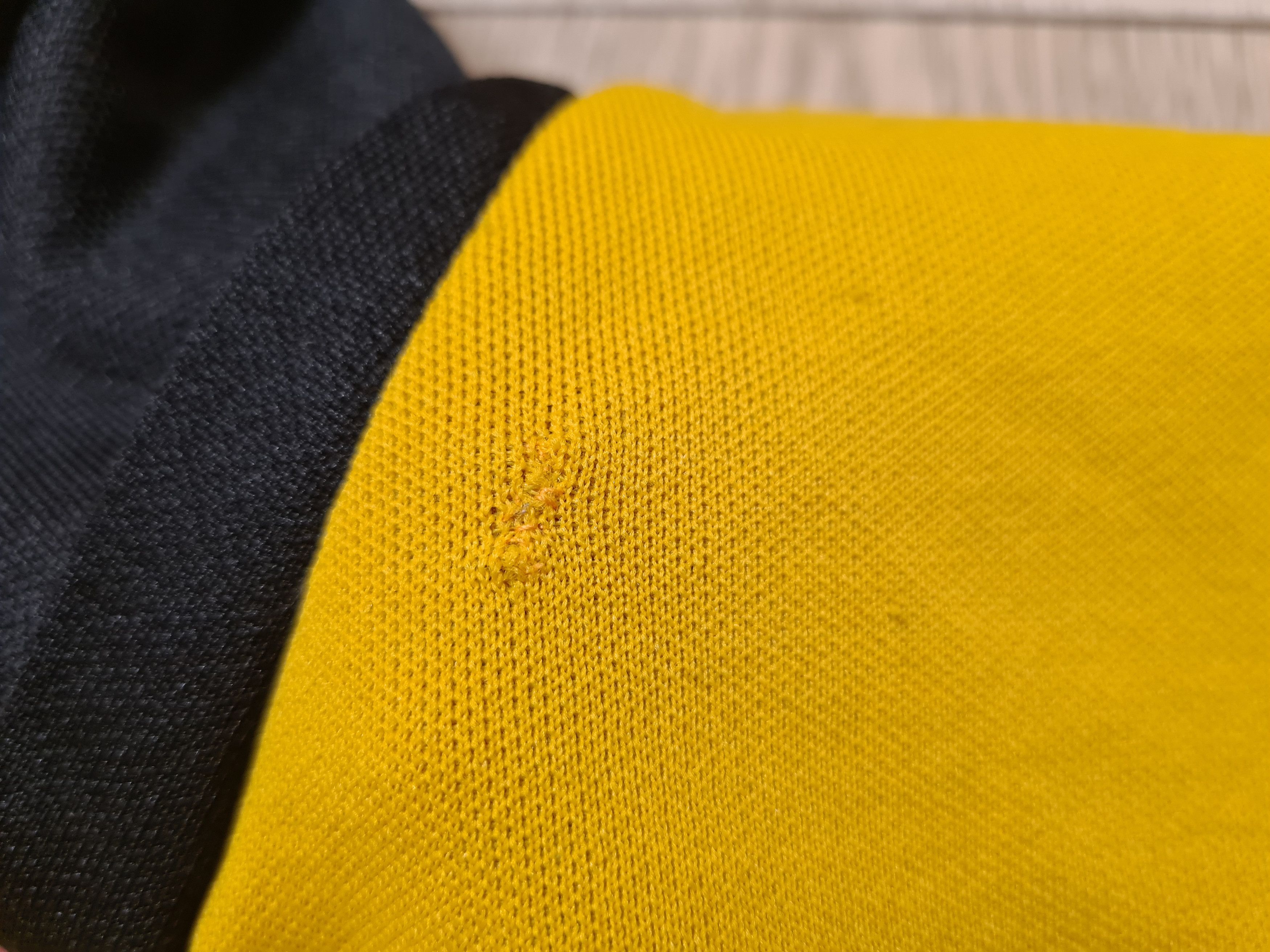 All Sport YOUNG BOYS 1981 1983 HOME BSC FOOTBALL SOCCER JERSEY RARE Size US S / EU 44-46 / 1 - 8 Thumbnail