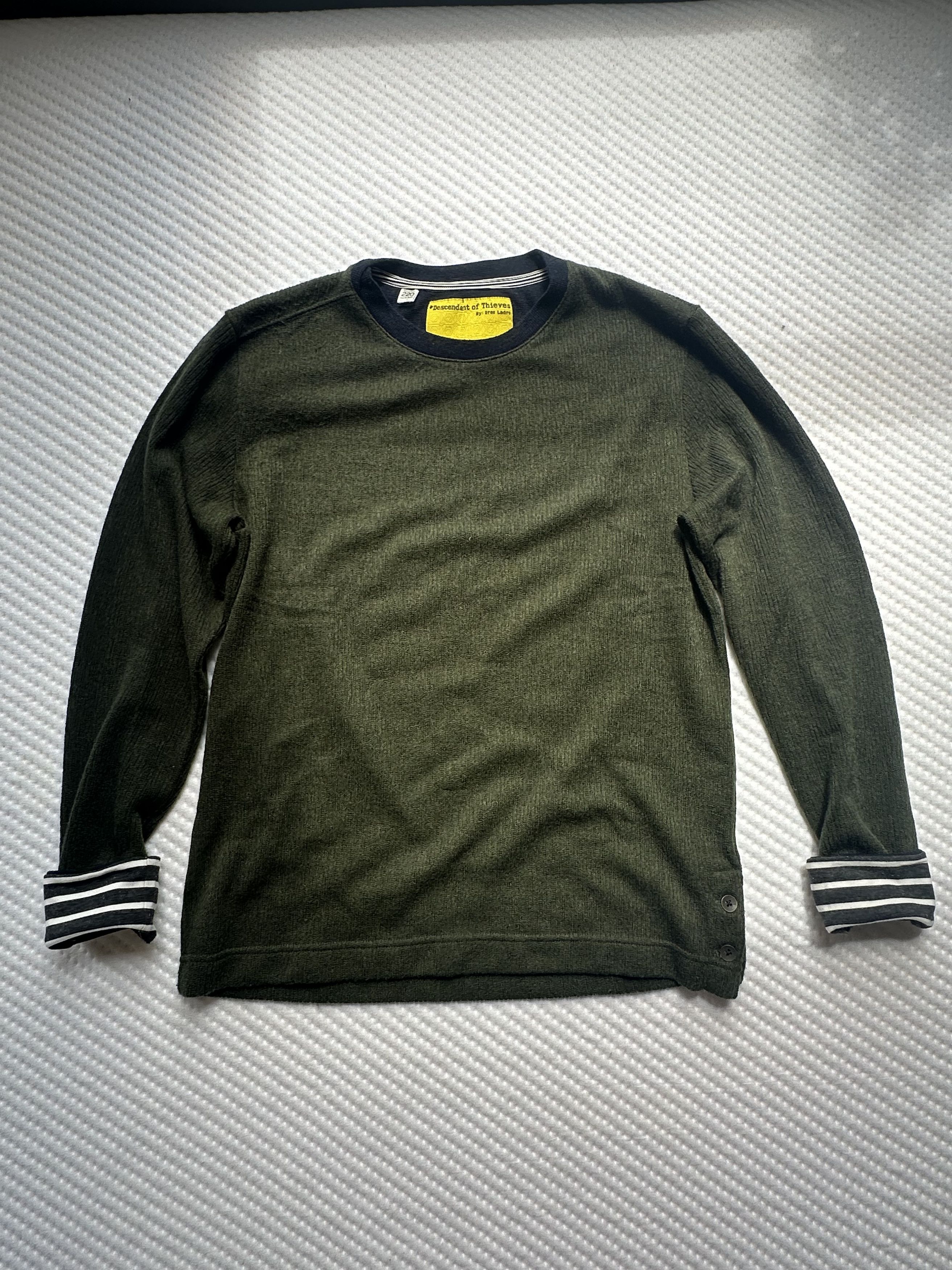 image of Descendant Of Thieves Sweater in Green, Men's (Size Medium)