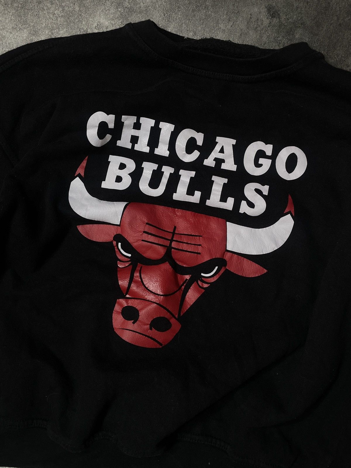 NBA 🔥RARE🔥Chicago Bulls Vintage Y2K Sweatshirt Crewneck Boxy Size S / US 4 / IT 40 - 2 Thumbnail