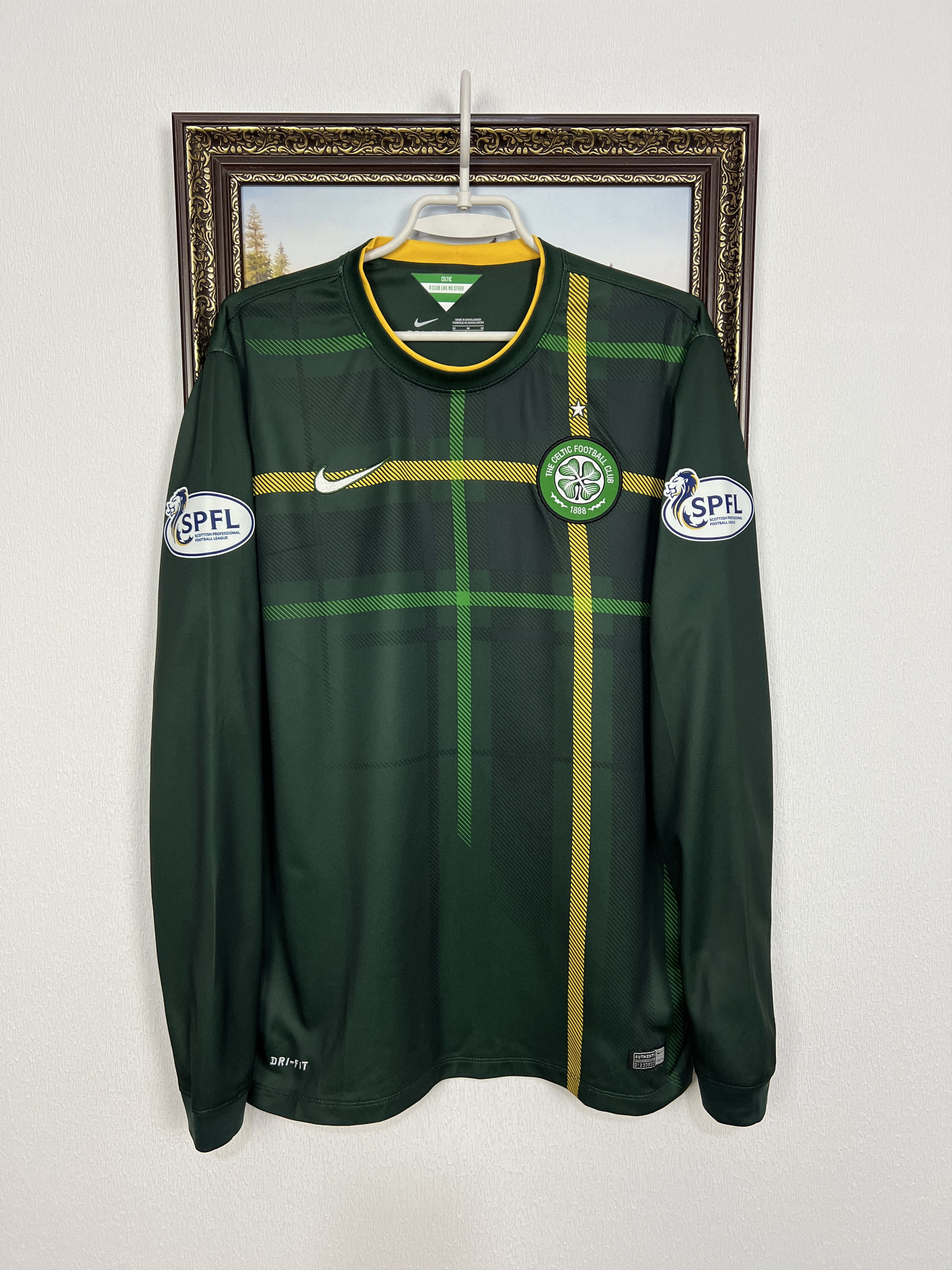 Nike Celtic football shirt Player Issue Long Sleeve Jersey Trikot Size US M / EU 48-50 / 2 - 1 Thumbnail