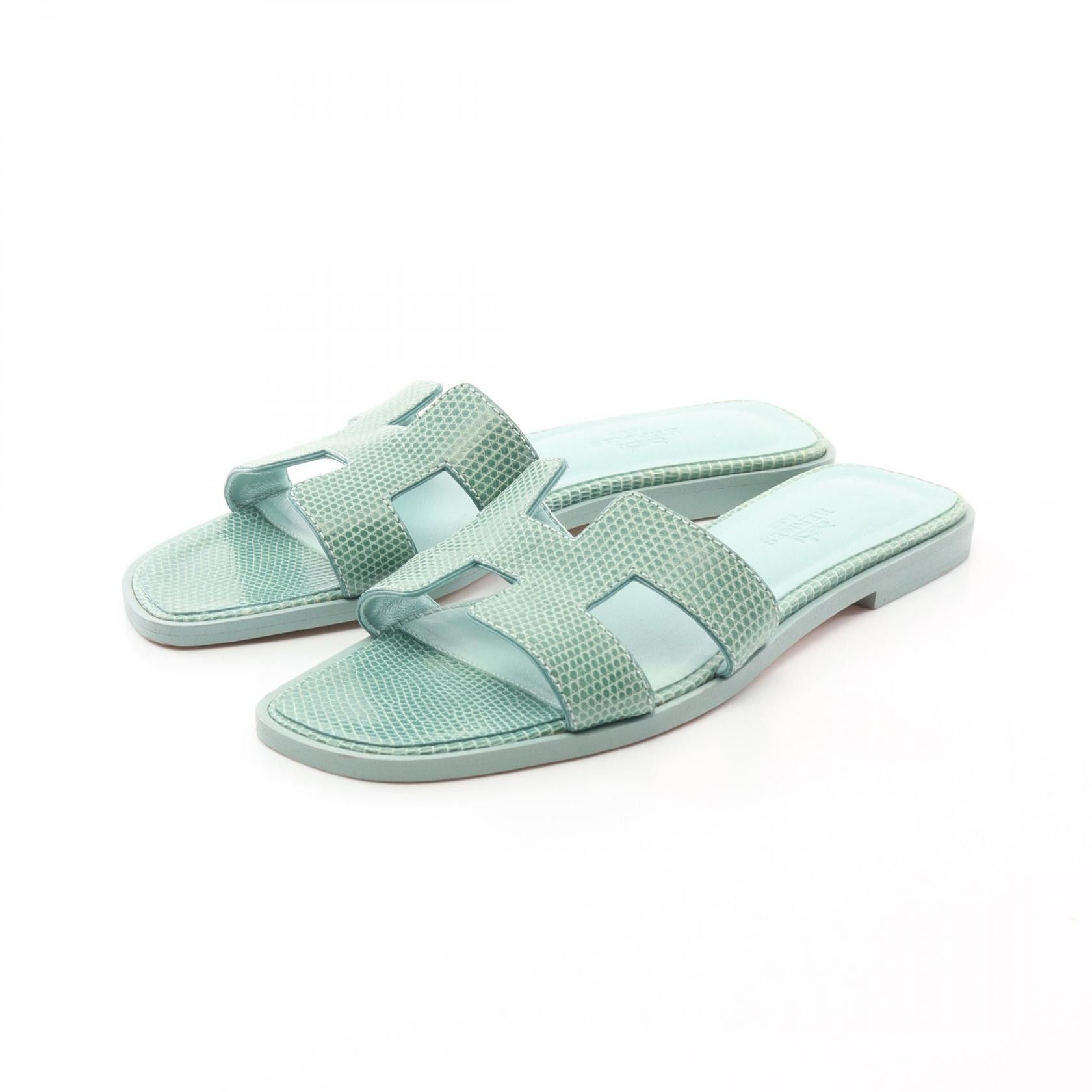 Hermes Hermes Oran Lizard Sandals Leather Shoes in Green, Women's