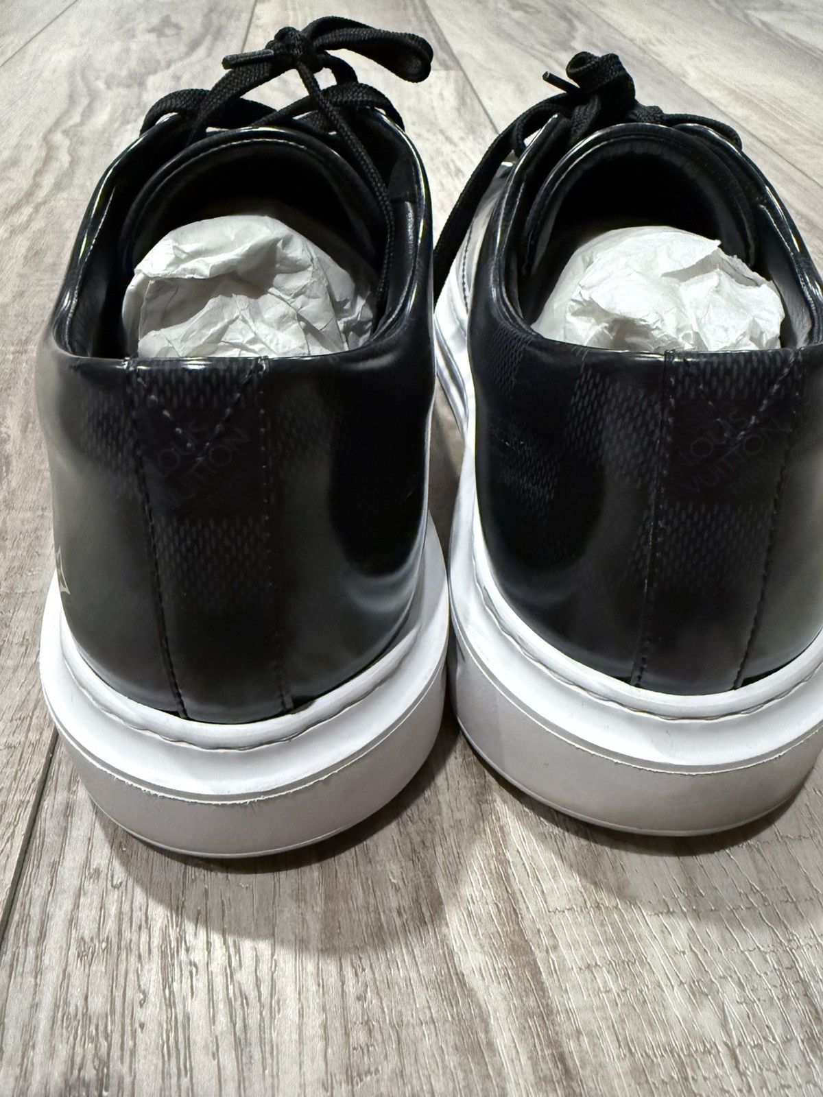 Louis Vuitton Louis Vuitton LV Monogram Leather Sneakers Size US 8.5 / EU 41-42 - 6 Thumbnail