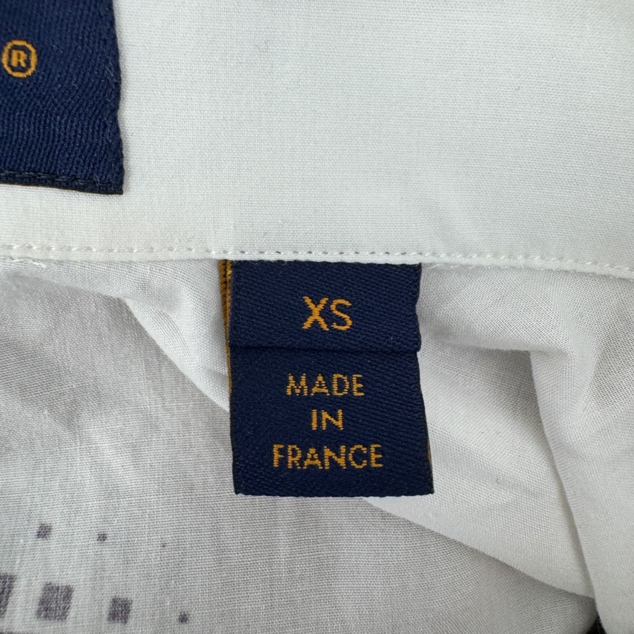 Louis Vuitton Louis Vuitton 24 White Long Sleeve Shirts with Full Logo sh Size US XS / EU 42 / 0 - 6 Thumbnail