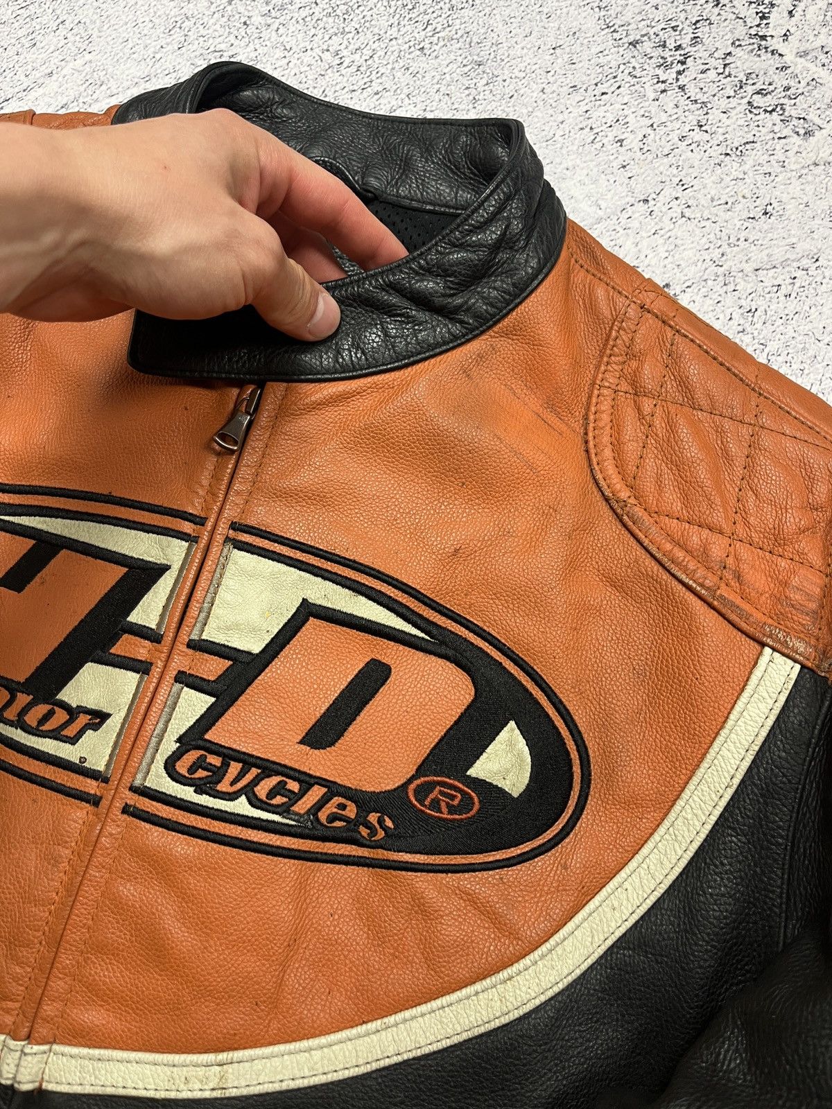 Harley Davidson Vintage Harley Davidson Leather Jacket USA Rare Logo Orange Size US L / EU 52-54 / 3 - 13 Thumbnail