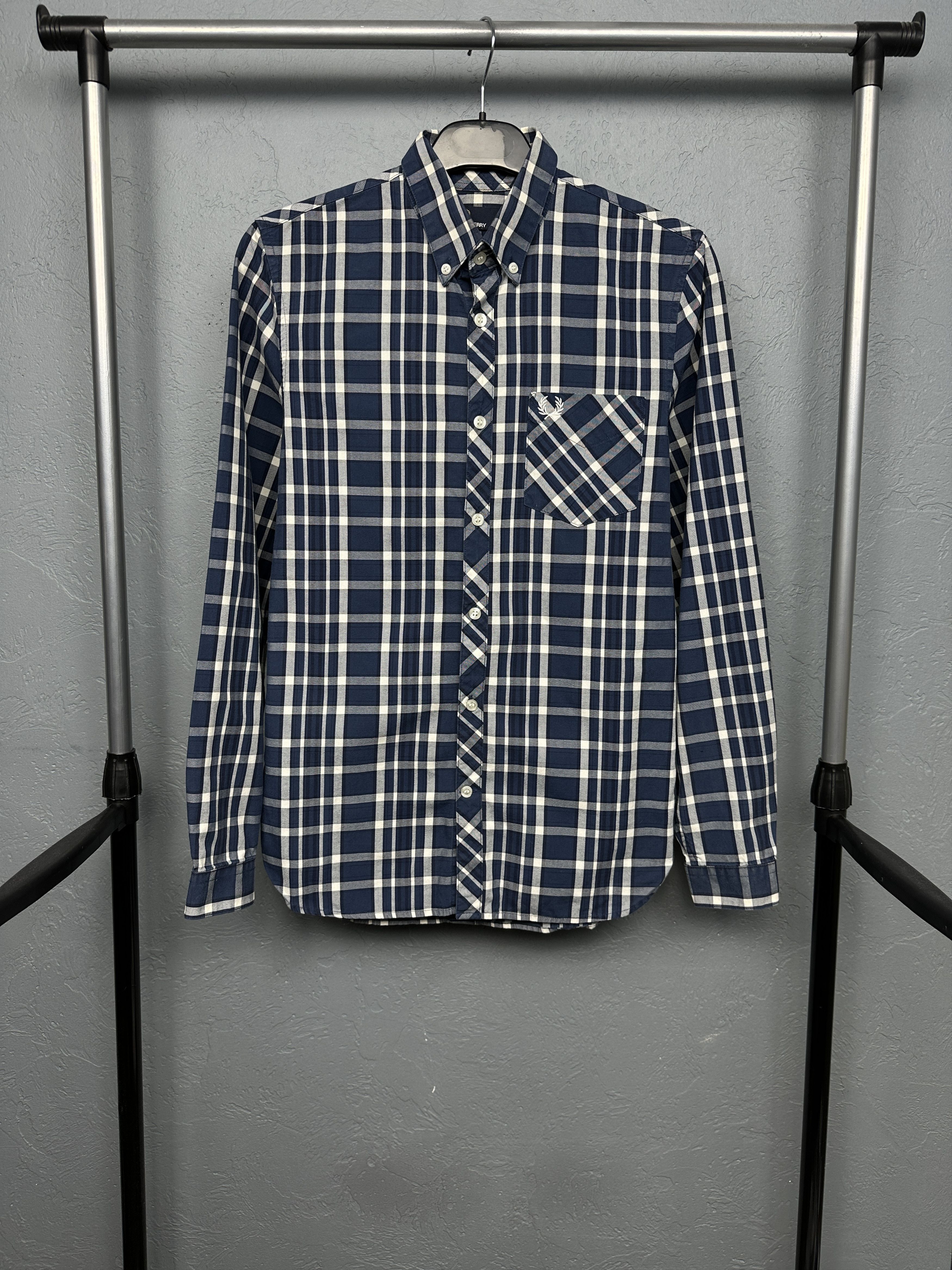 Fred Perry Fred Perry Vintage Mens Long Sleeve Shirt Size US S / EU 44-46 / 1 - 1 Thumbnail