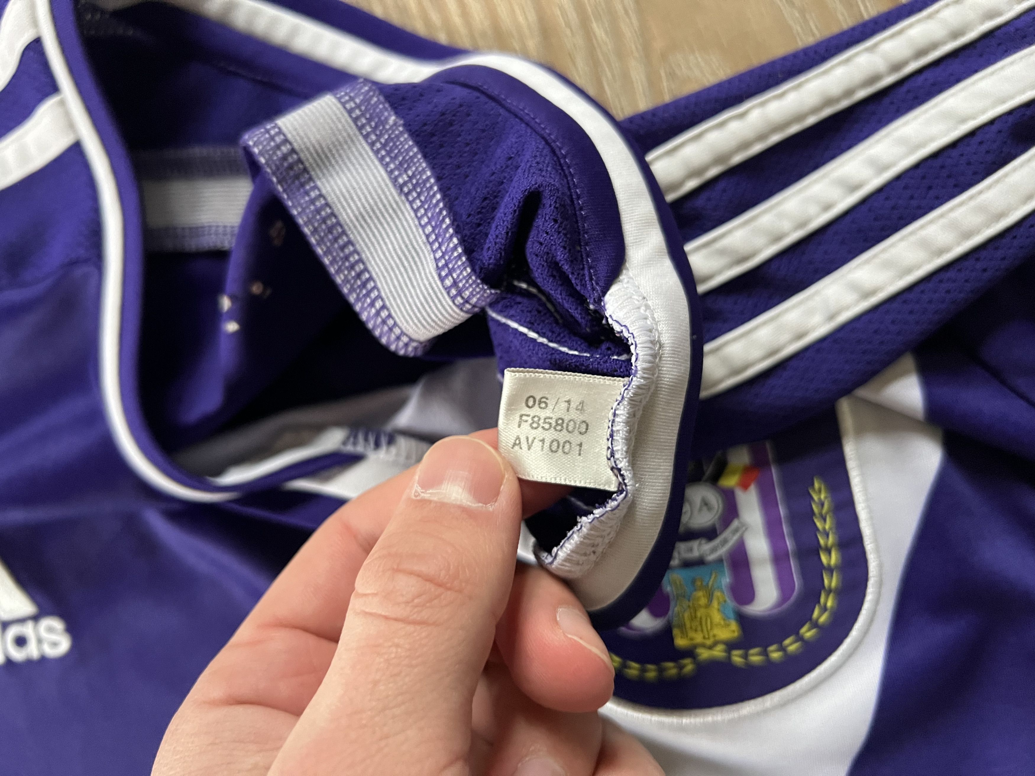Adidas Adidas Anderlecht Home Shirt #10 Praet 2014-2015 Size US S / EU 44-46 / 1 - 10 Thumbnail