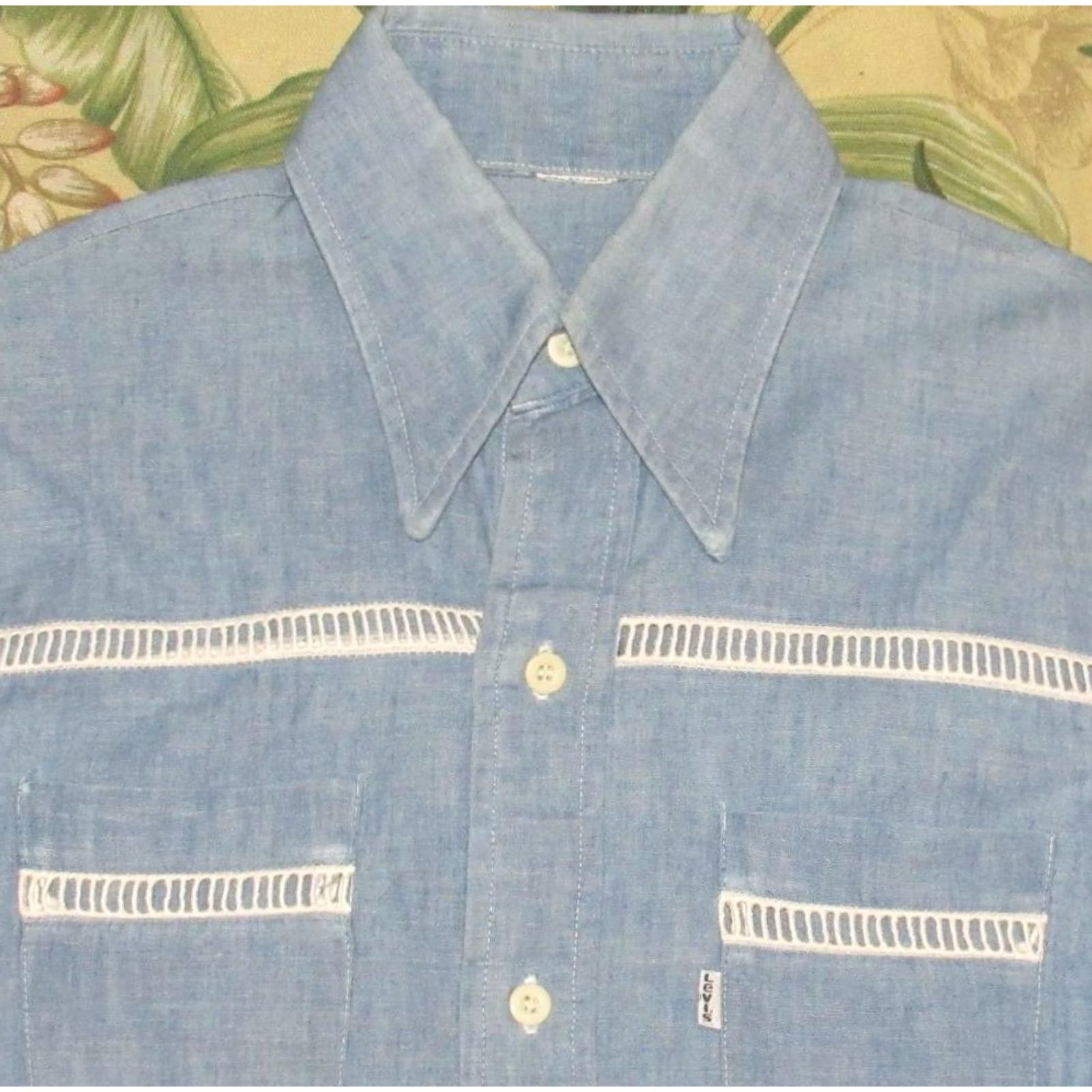 Vintage Vtg LEVIS Chambray Long Sleeve Button Down Shirt S/XS Mens Size US S / EU 44-46 / 1 - 2 Thumbnail