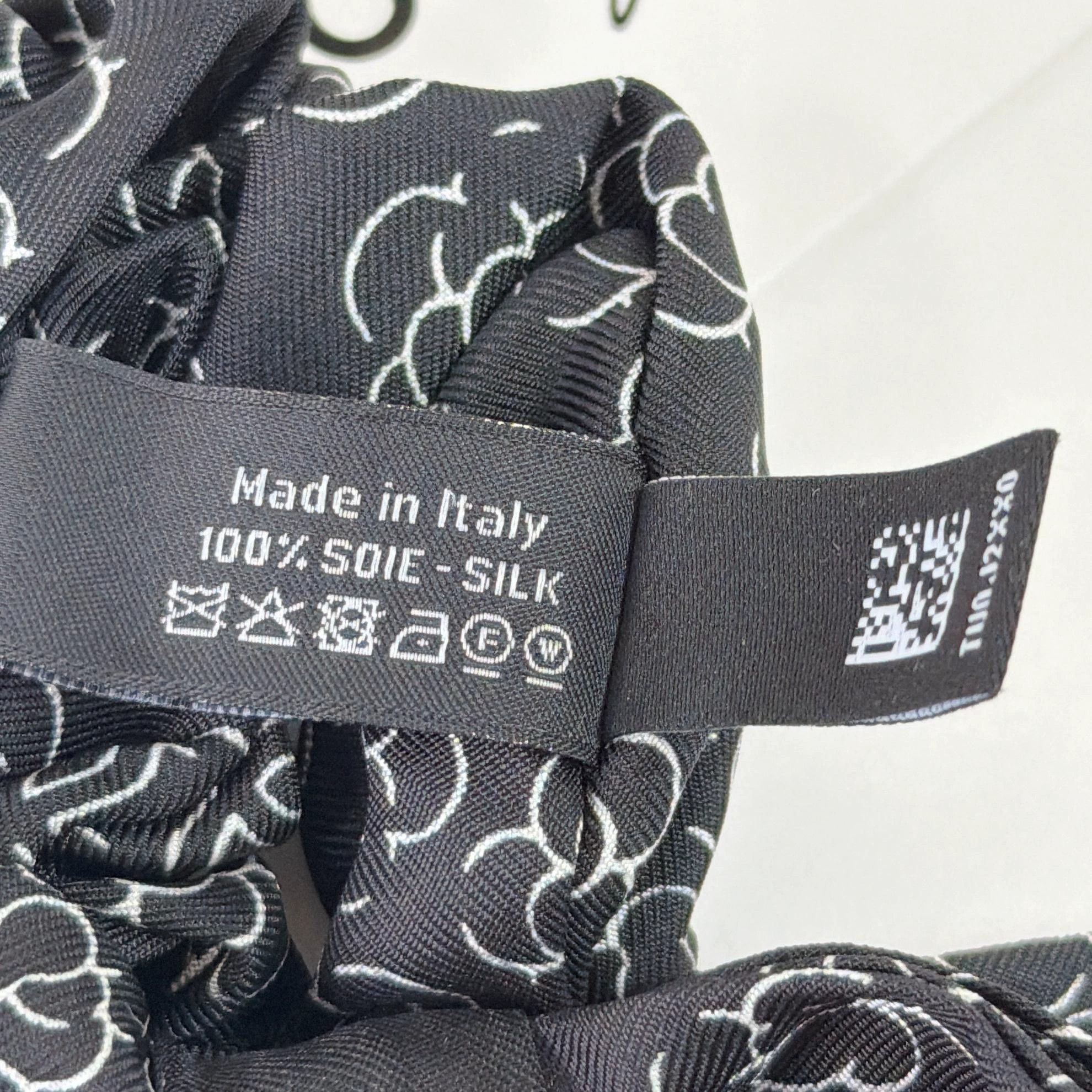 Chanel Chanel Black All-Over Camellia Hair Scrunchie 9268 Size ONE SIZE - 6 Thumbnail