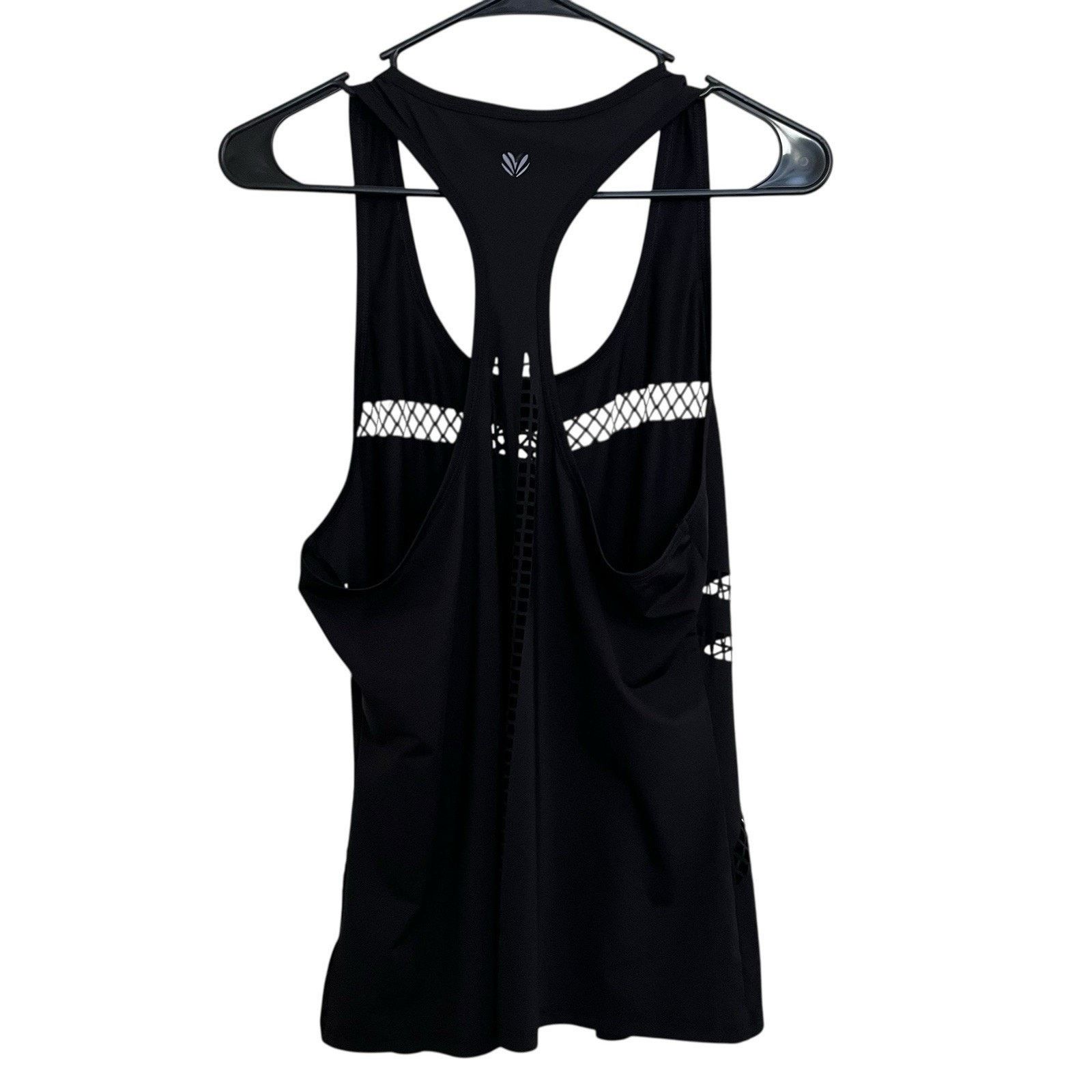 Forever 21 Forever 21 | Black Active Stretch Laser Cut A Line Tank Top Size L / US 10 / IT 46 - 4 Thumbnail