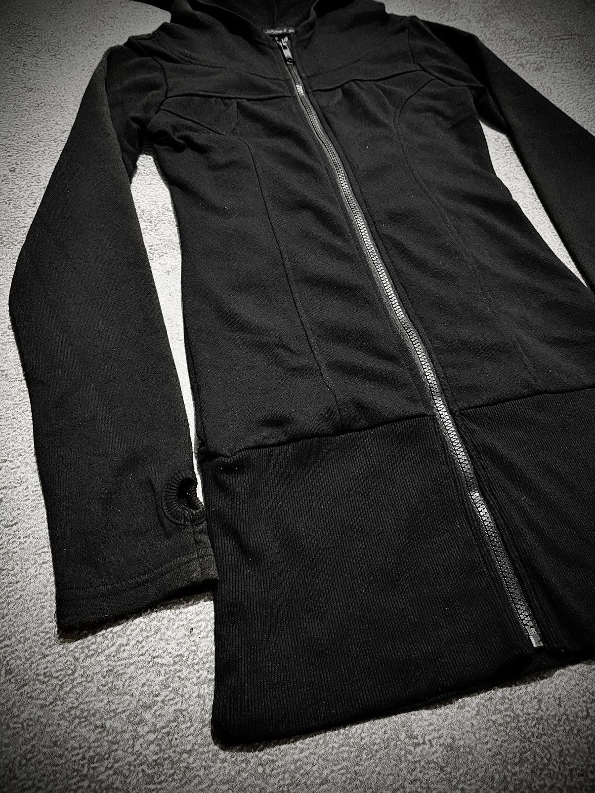 Japanese Brand Japanese Skinny Lip Traditional Gothic Zip Hoodie Size S / US 4 / IT 40 - 5 Thumbnail