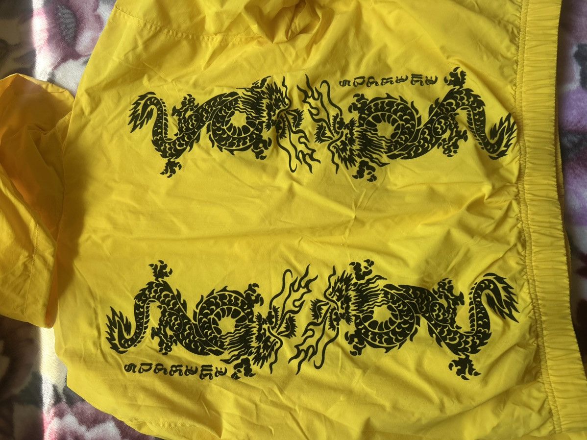 Supreme Yellow supreme dragon Trackjacket Size US M / EU 48-50 / 2 - 2 Thumbnail