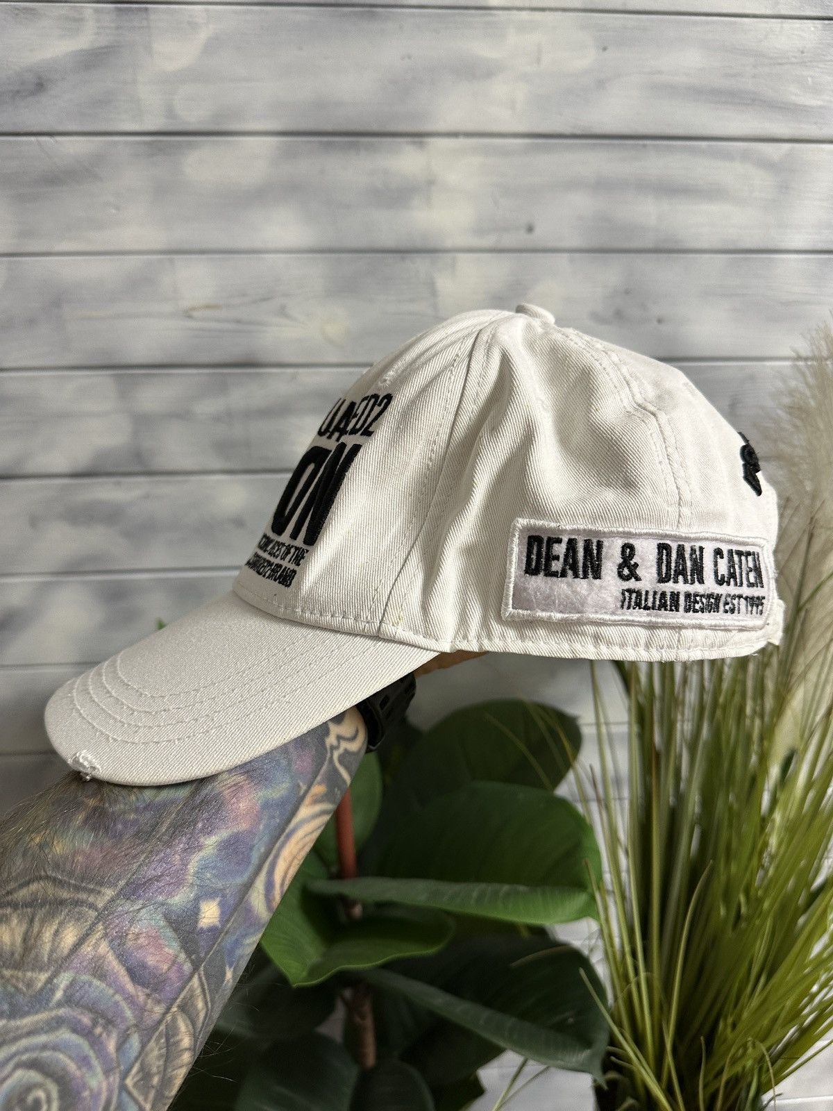 Dsquared2 Rare Luxury Cap DSQUARED2 ICON Made In Italy. Size ONE SIZE - 4 Thumbnail