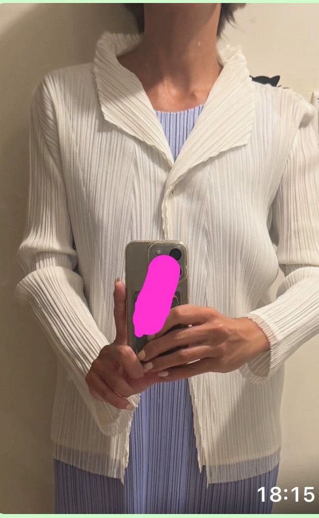 Issey Miyake Issey Miyake size:5 White pleated coat Size M / US 6-8 / IT 42-44 - 3 Thumbnail