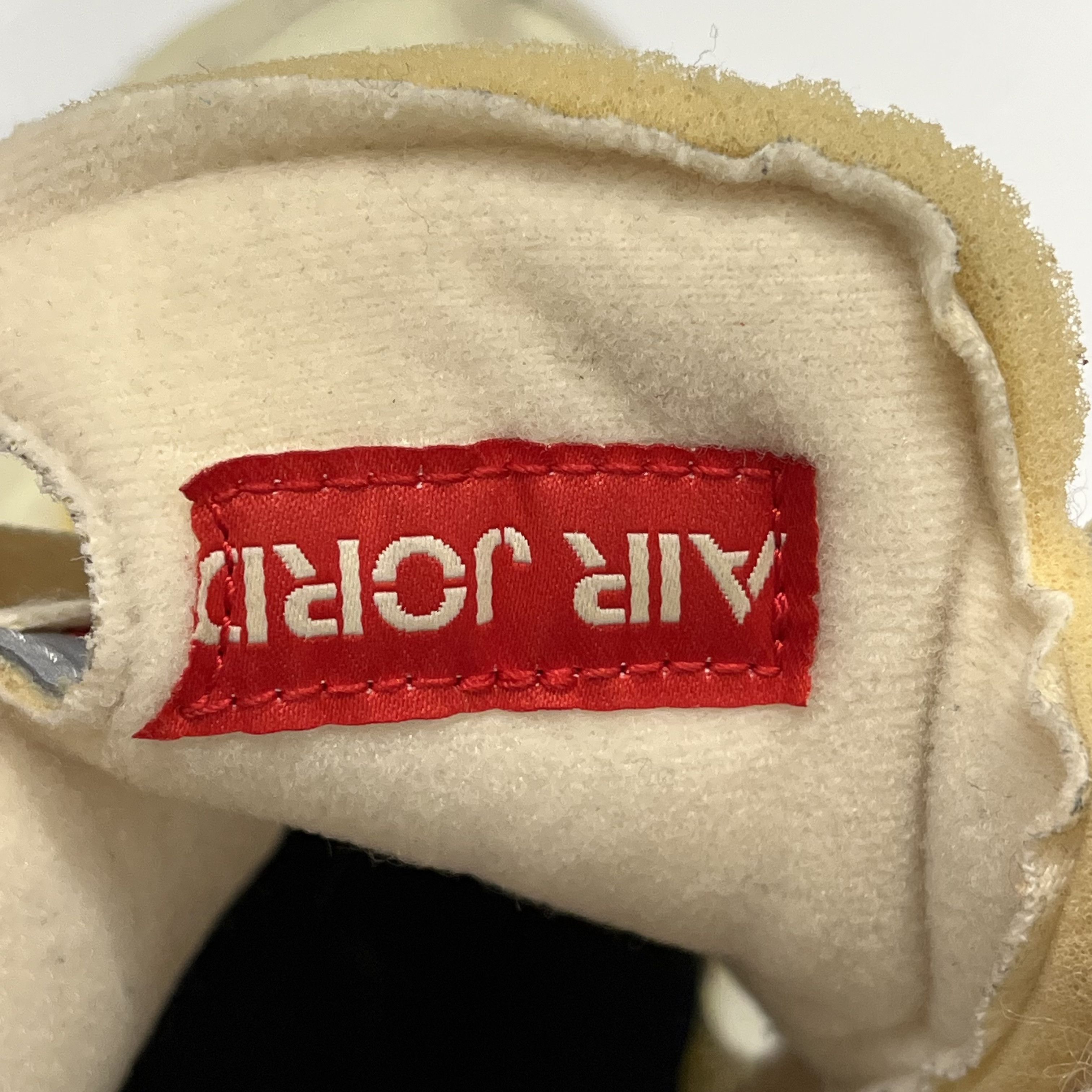 Nike × Off-White Air Jordan 5 Retro x Off-White Sail Size US 11 / EU 44 - 17 Thumbnail
