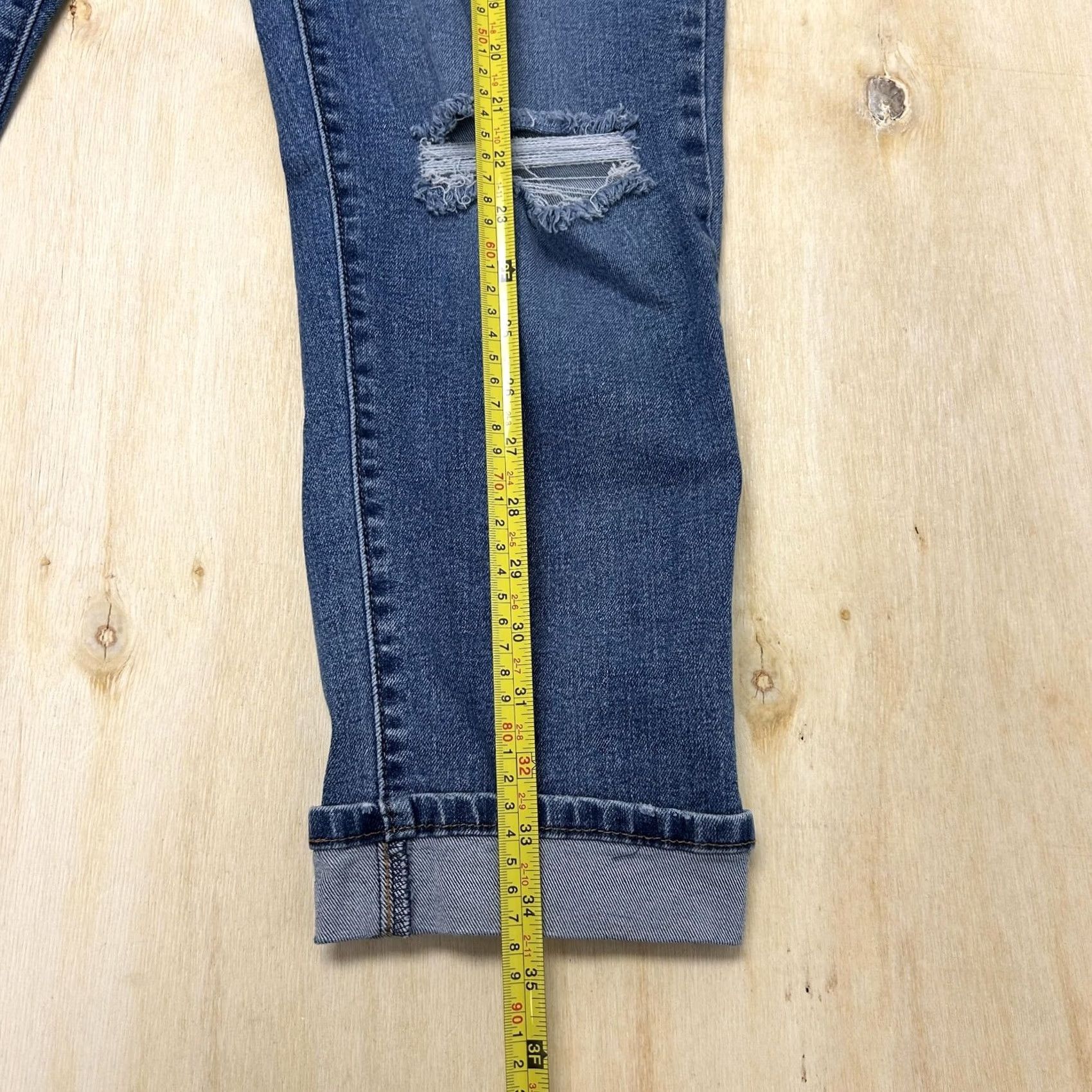 Denizen DENIZEN from Levi's Boyfriend Jeans Womens 8 29W Medium Wash Distressed Denim Size 30" / US 8 / IT 44 - 6 Thumbnail