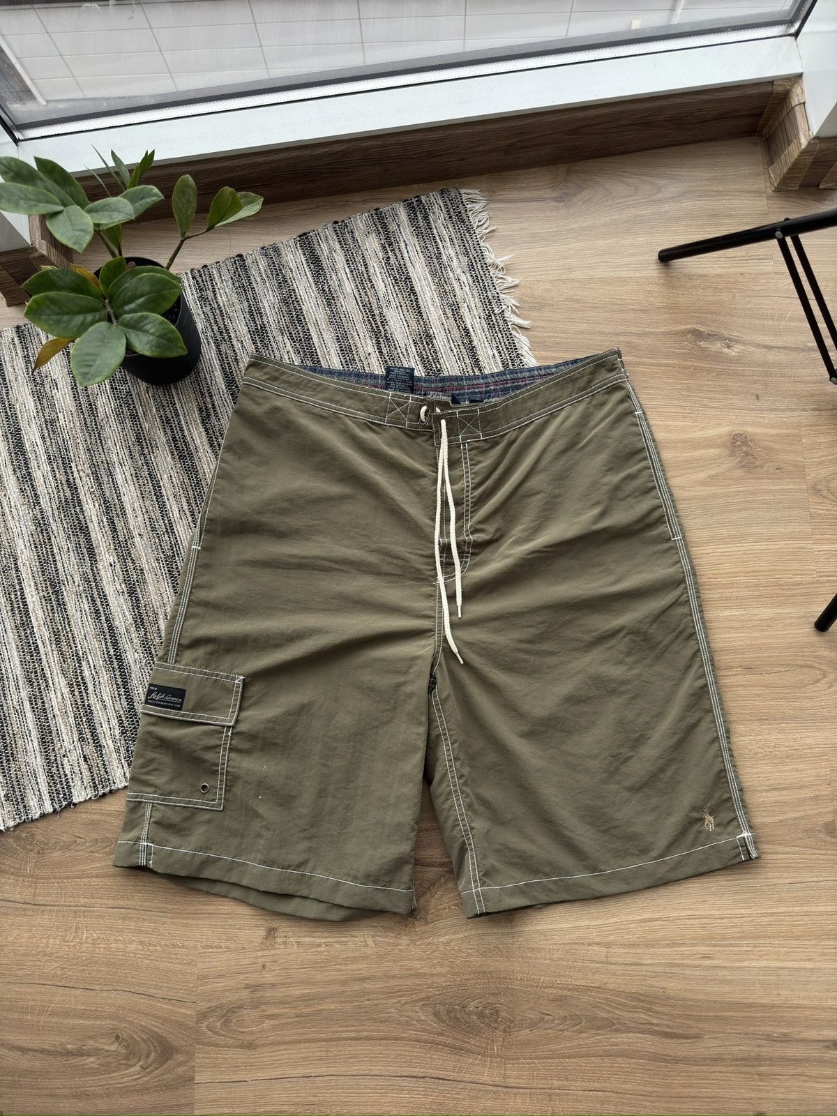 Polo Ralph Lauren Polo Ralph Lauren cargo relaxed fit shorts Size US 36 / EU 52 - 1 Thumbnail