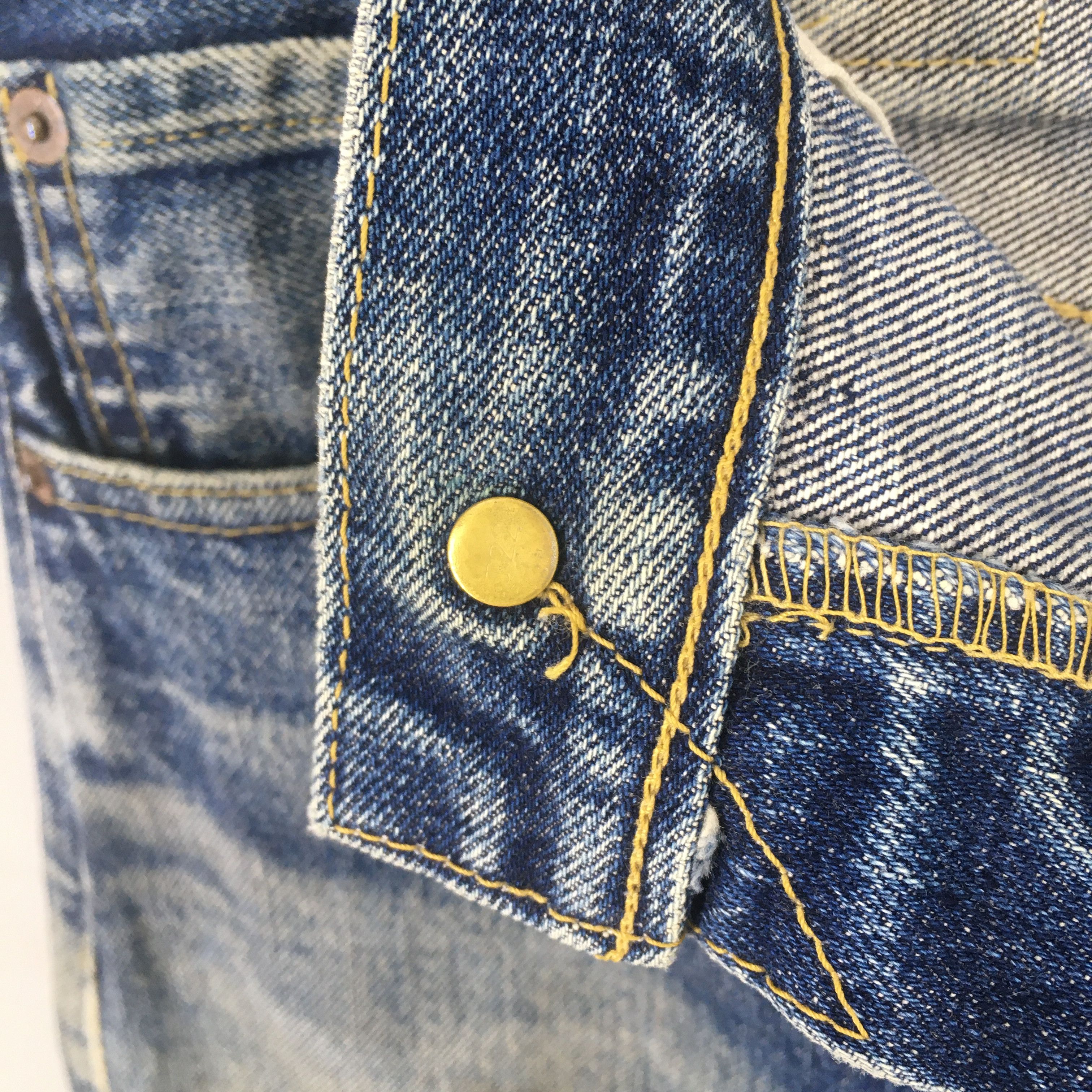 Levi's × Levi's Vintage Clothing × Vintage Size 28x30.5 Vintage Levi's 702 LVC Redline Selvedge Jeans Size 28" / US 6 / IT 42 - 7 Thumbnail