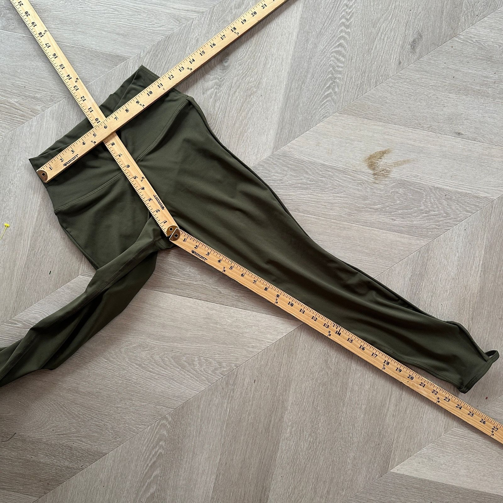 Nike Nike Olive Green Dri-Fit Yoga High Rise 7/8 Length Leggings Size 23" - 8 Thumbnail